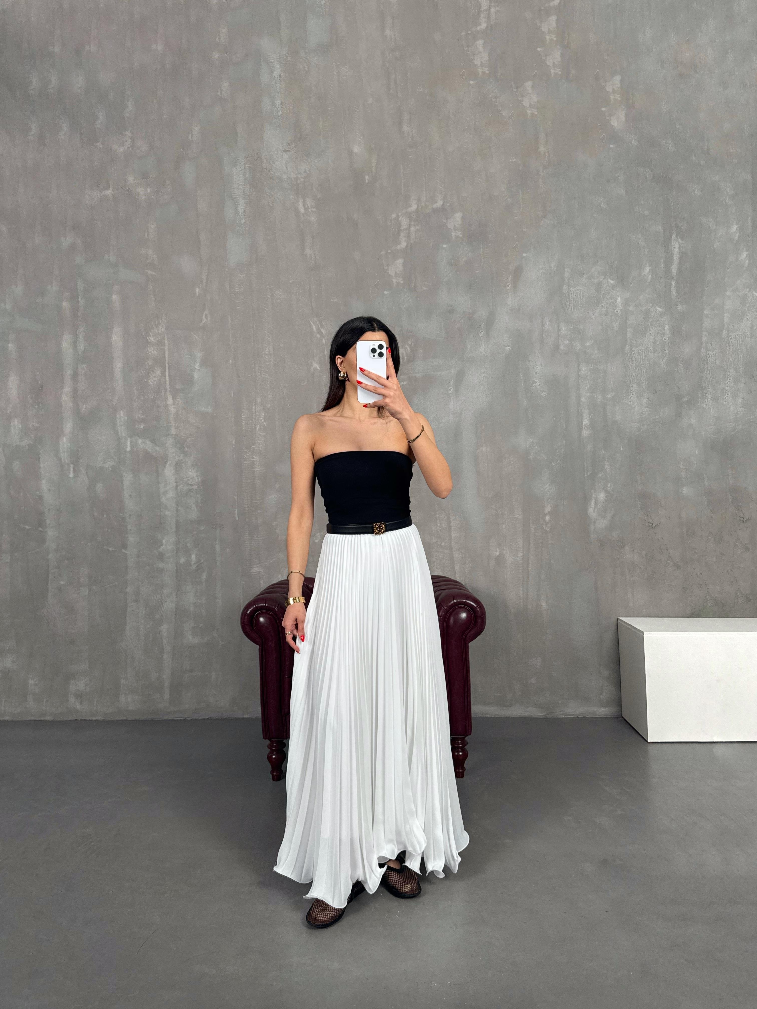 Beyaz Pileli Astarlı Şifon Etek Gaus00187GausETEKGU1001432