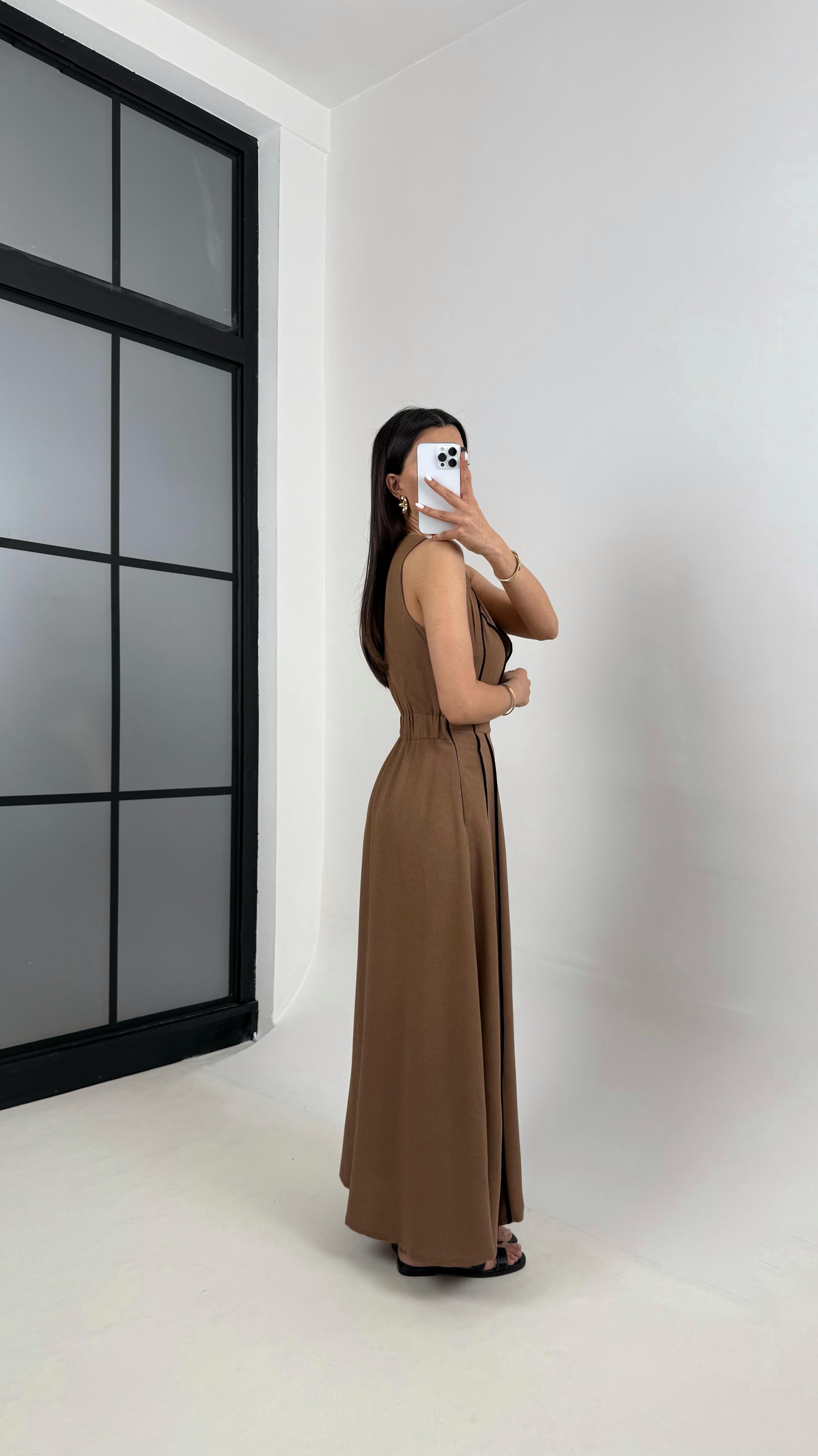 Kahve Siyah Şerit Detaylı Tasarım Keten Elbise Gaus00370GausELBİSEGU1001861