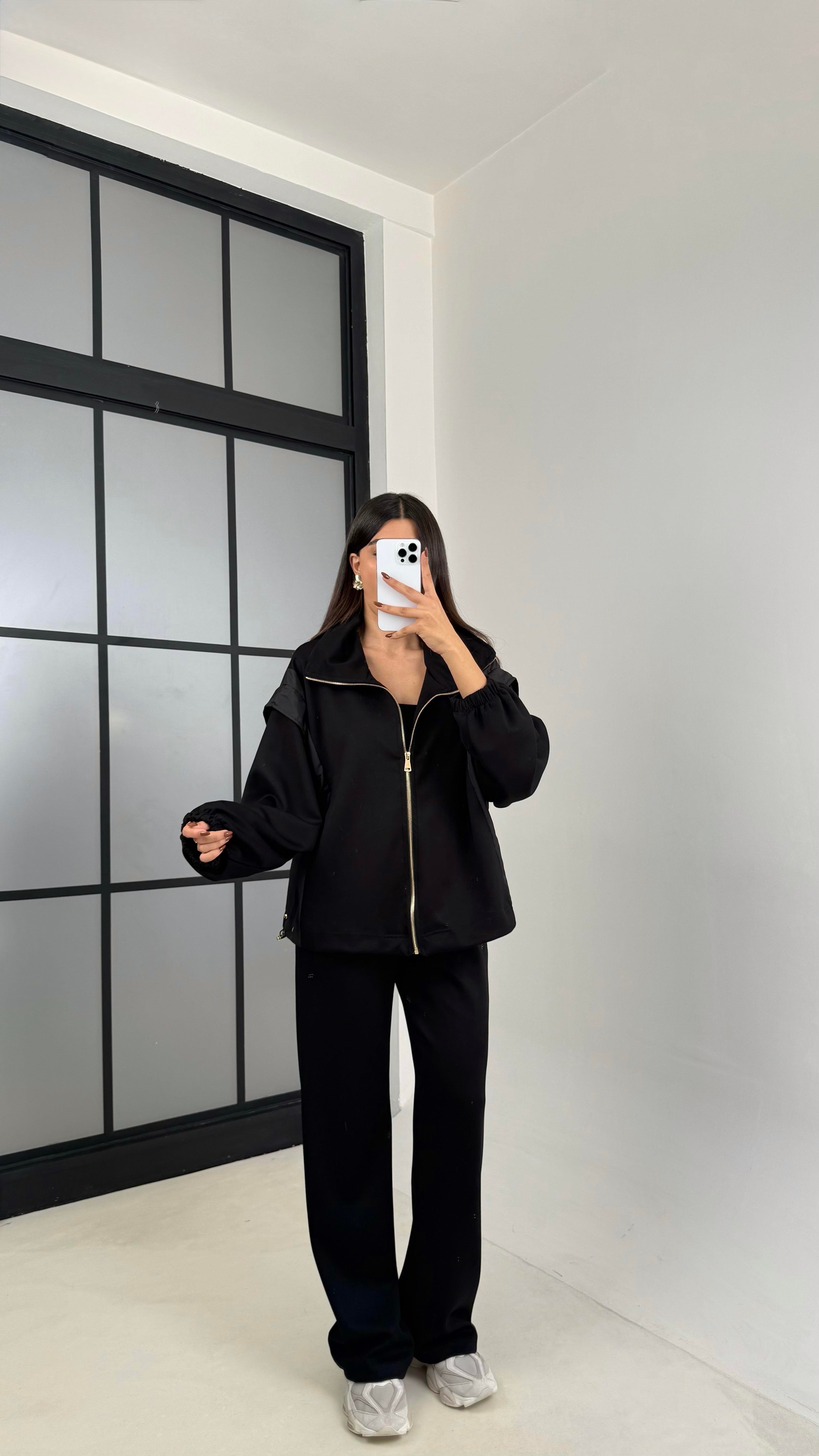 Siyah Paraşüt Kumaş Detaylı Hırka Pantolon İkili Modal Kumaş Takım GAUS-00209GAUSTAKIMGAUS-00209