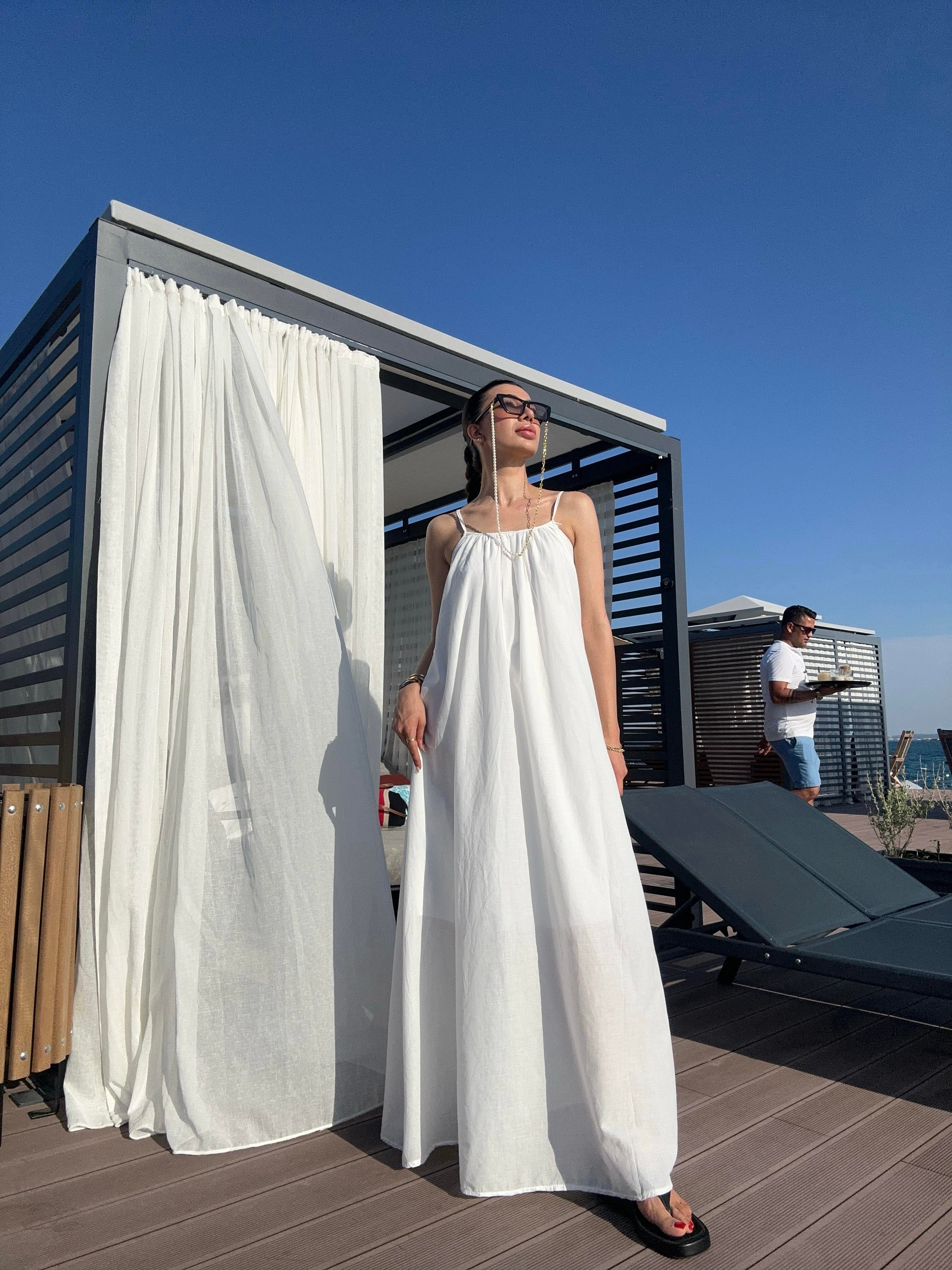 Mels Beyaz Astarlı Sırt Dekolteli Elbise GausELBİSEGU008309