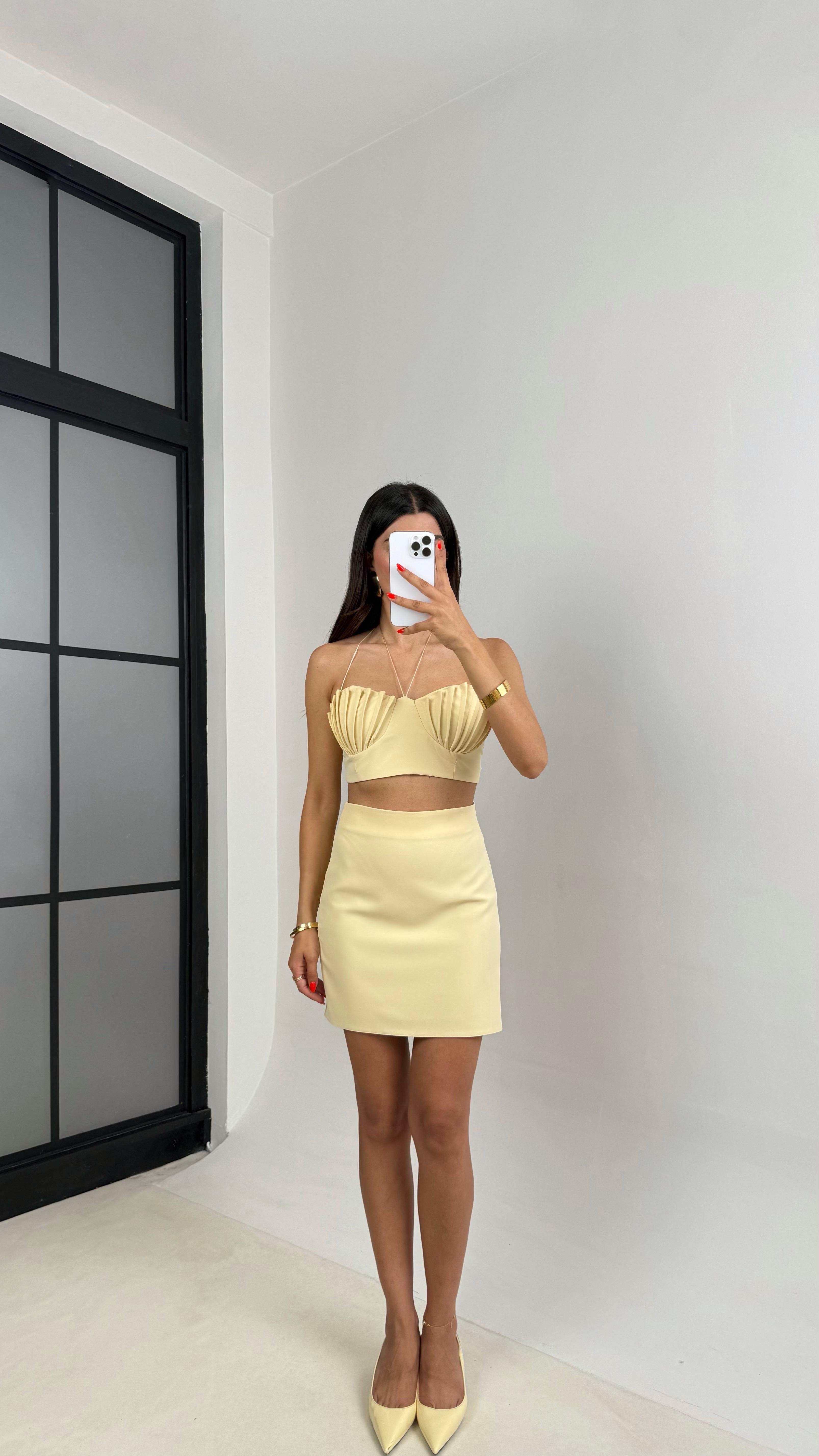 Sarı Boyundan Bağlamalı Crop Etek İkili Premium Tasarım Takım GAUS-0012GAUSTAKIMGAUS-0012