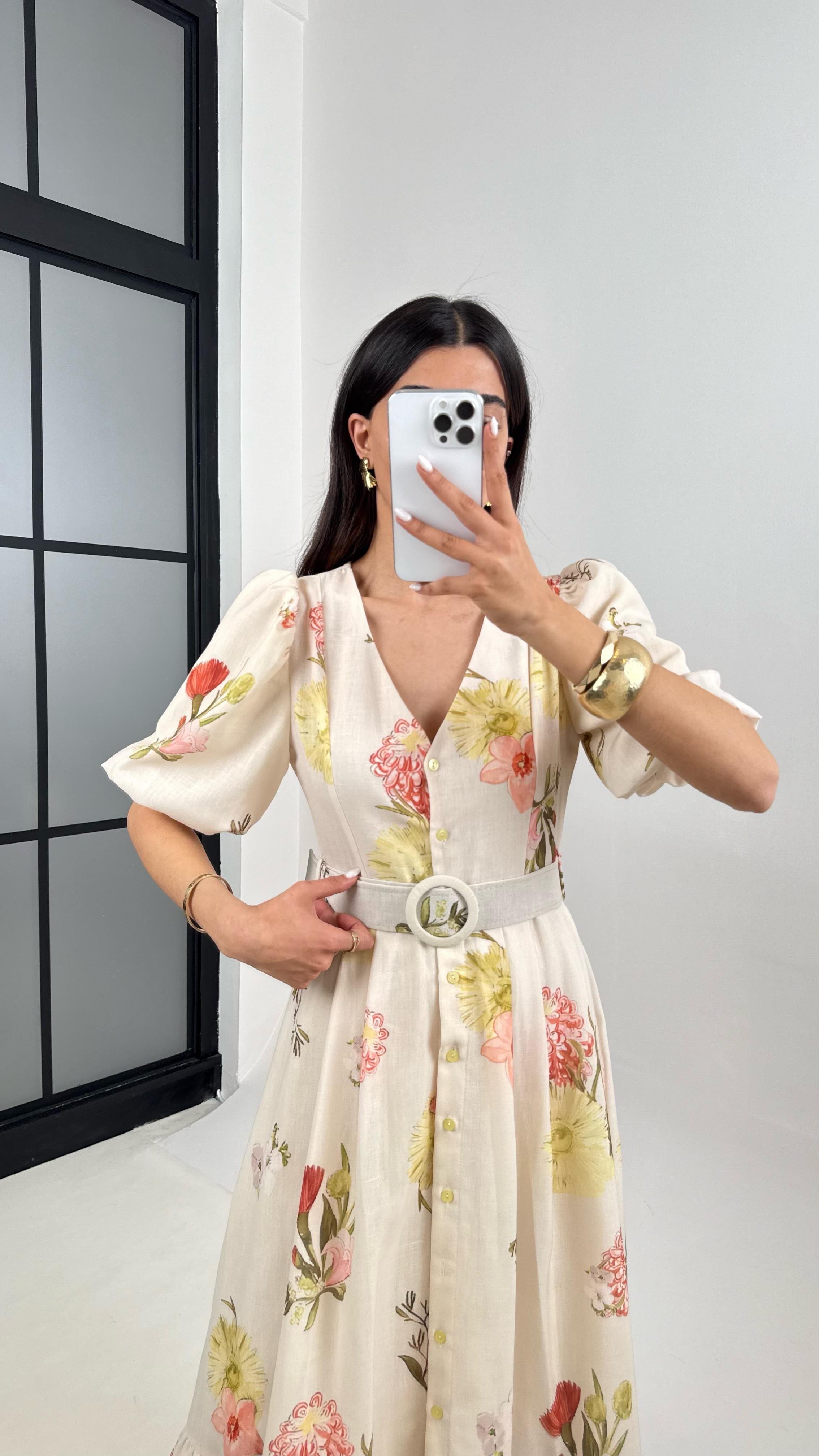 Taş V Yaka Turuncu Çiçek Desenli Balon Kol Kemerli Elbise Gaus00394GausELBİSEGU1001924