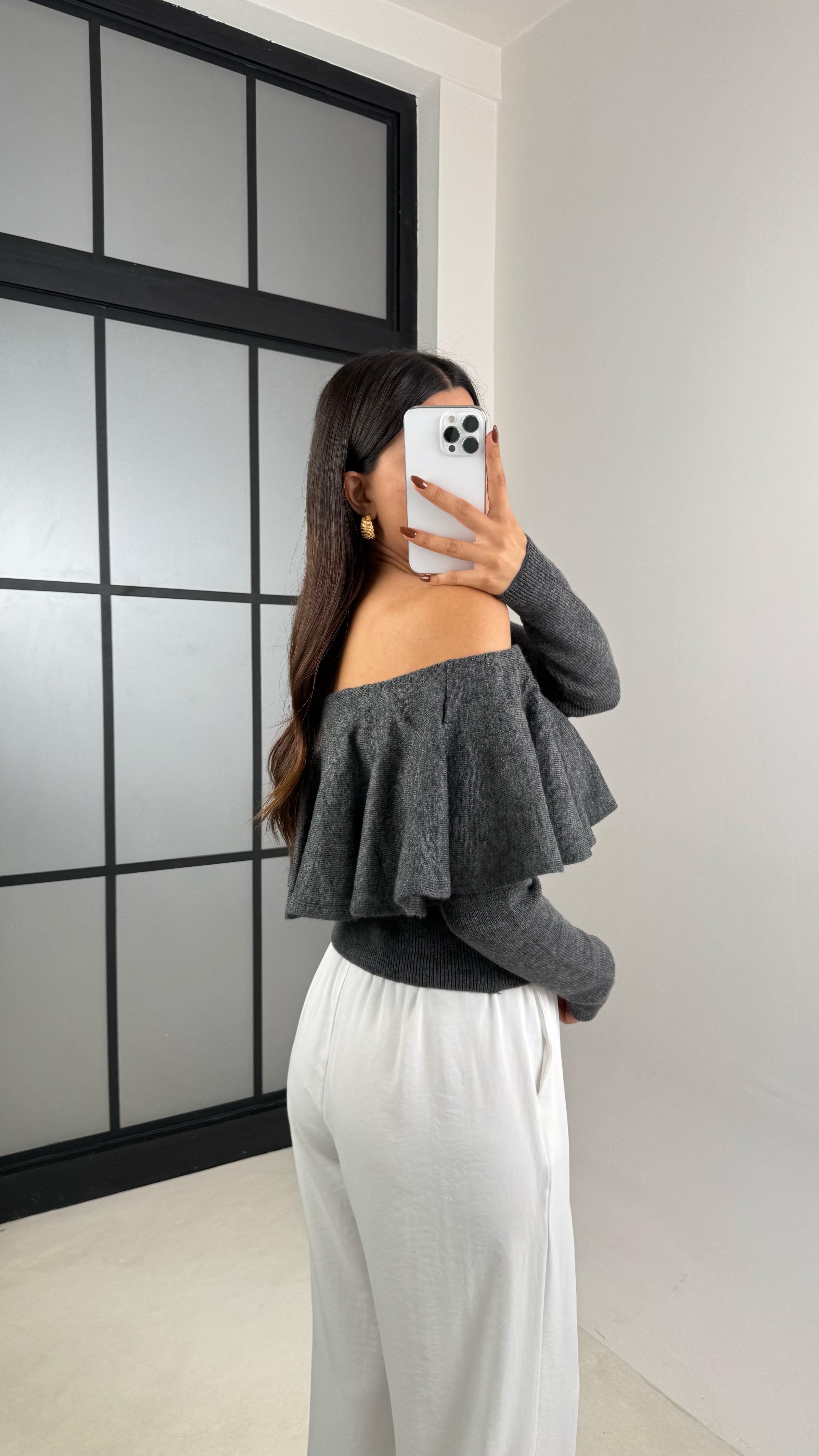 Antrasit Madonna Yaka Triko Kazak GAUS-00159GAUS الكنزات GAUS-00159