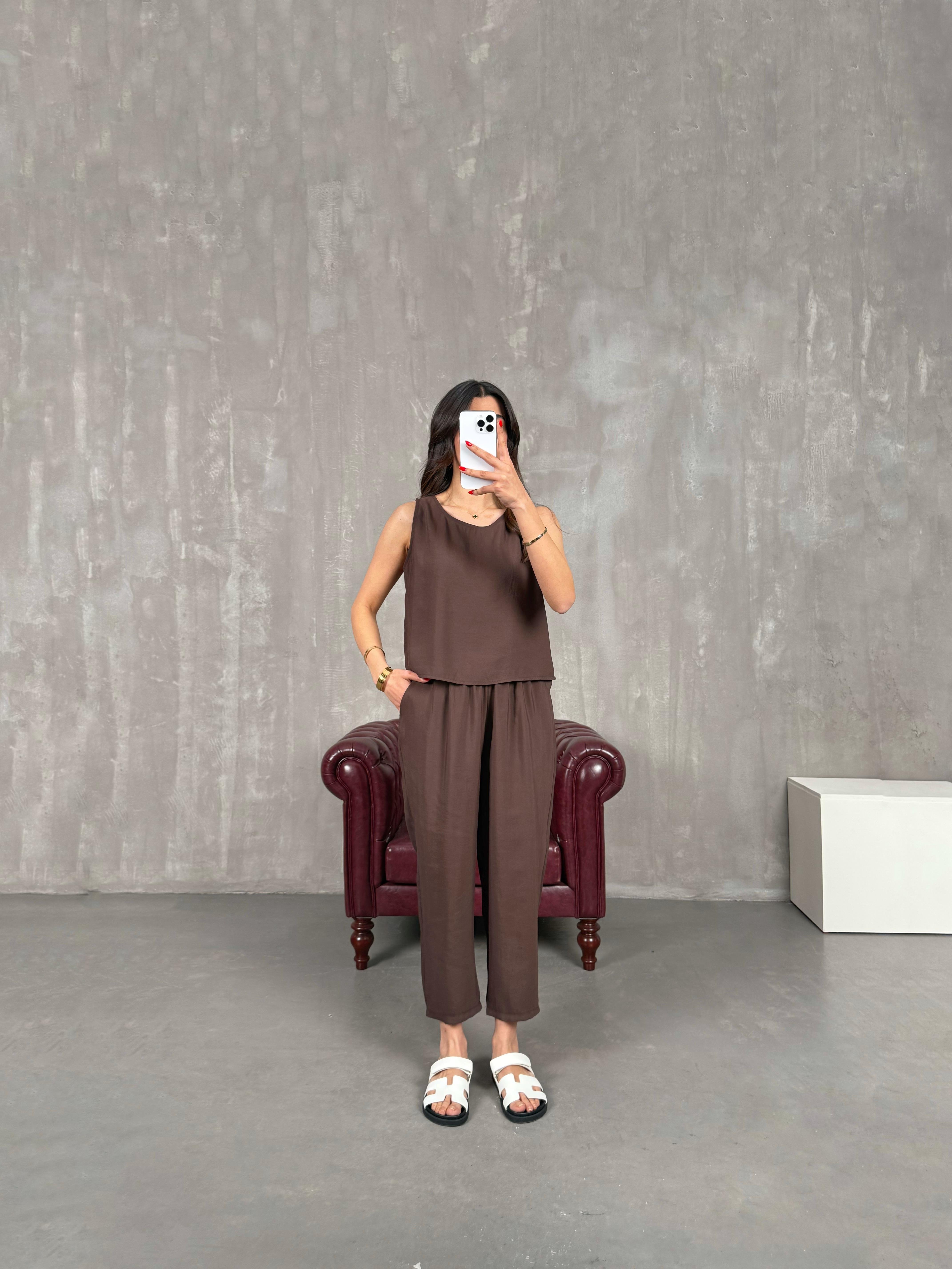 Acı Kahve Sıfır Kol Tensel Takım Gaus00165GausTAKIMGU1001381