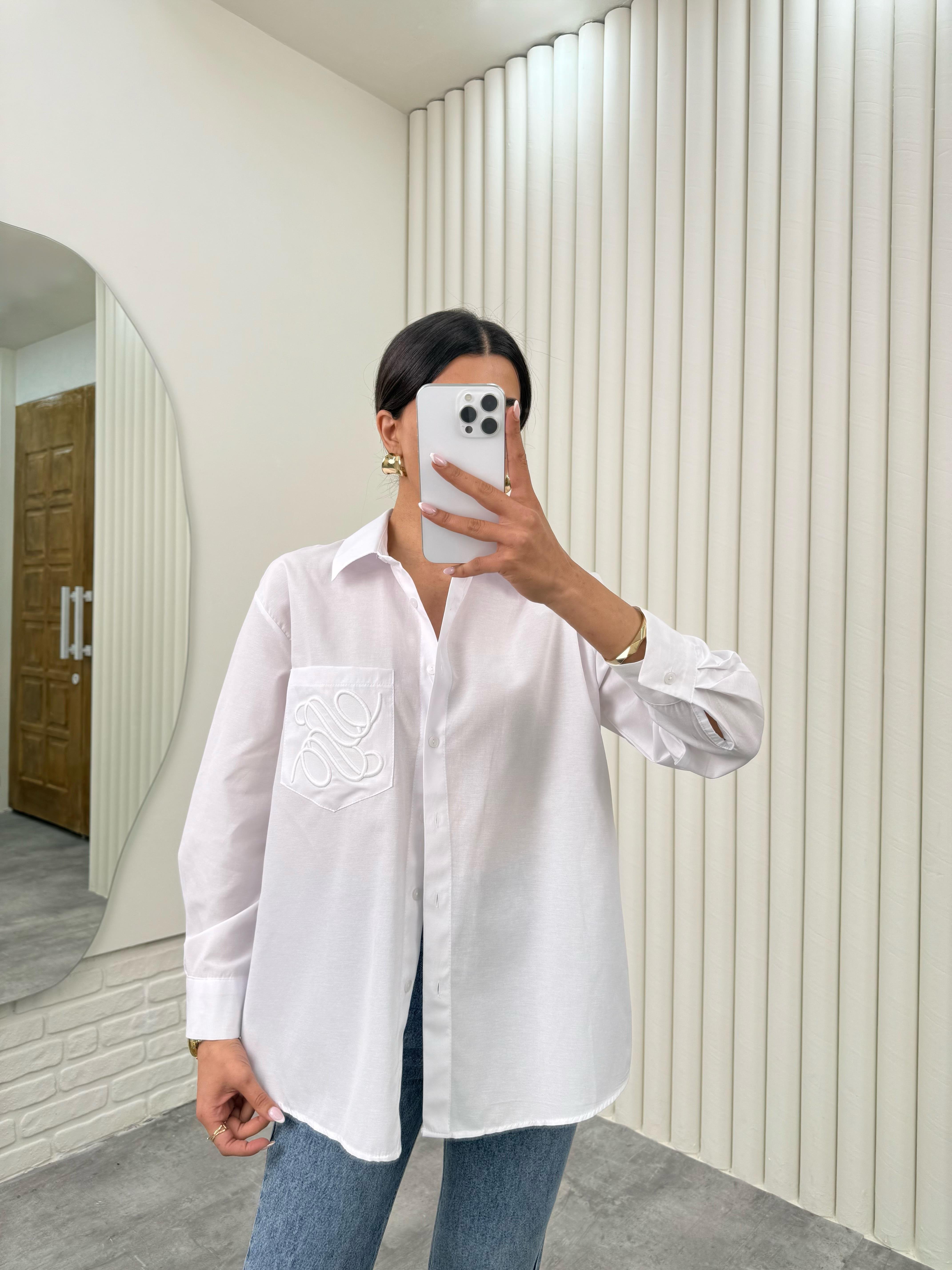 Beyaz Cep İşlemeli Gömlek Gaus00336GausGÖMLEKGU1001778