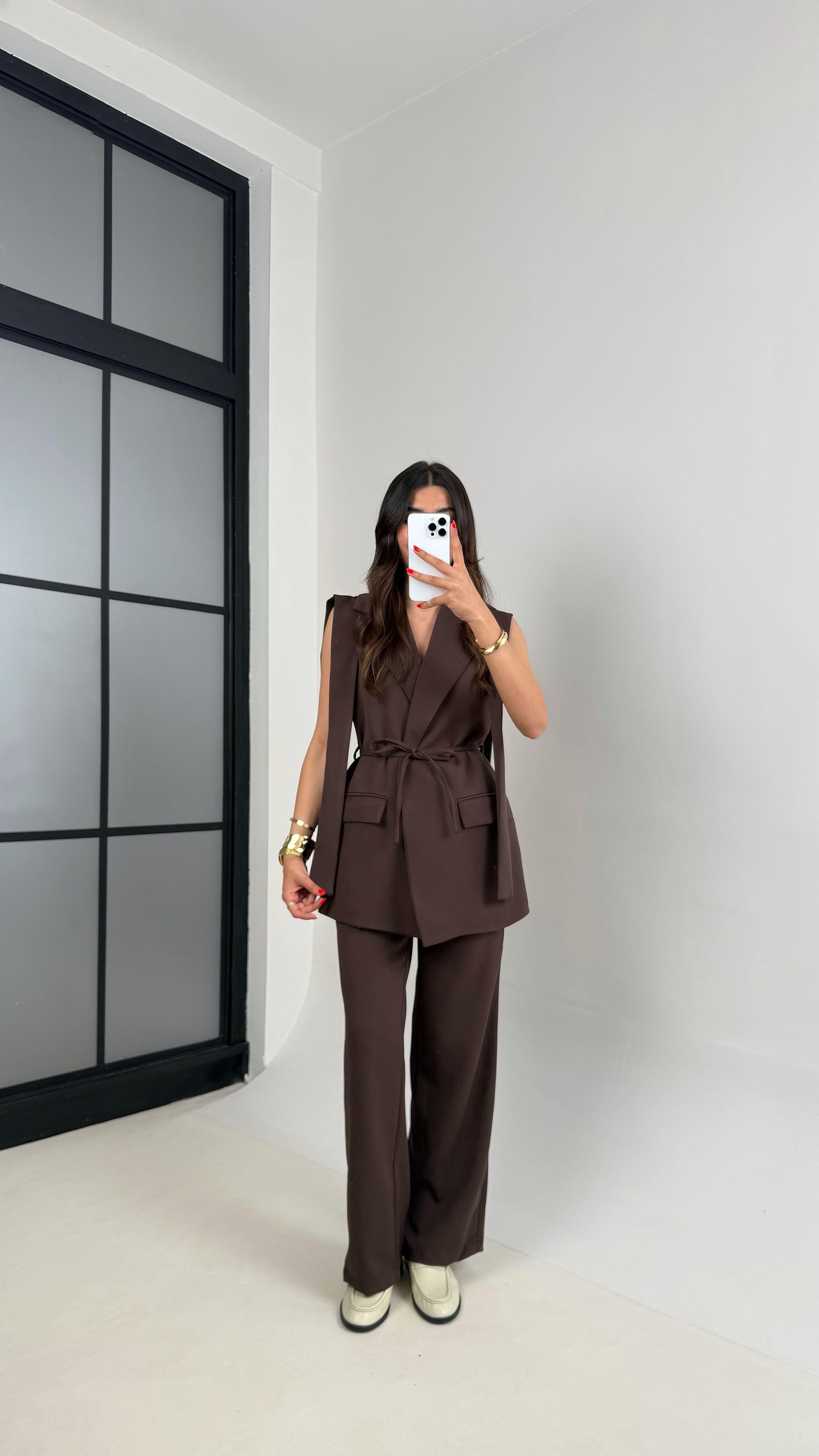 Acı Kahve Omuz Detaylı Kuşaklı Astarlı Yelek Cepli Pantolon Kumaş Takım Gaus00476GausTAKIMGU1002112