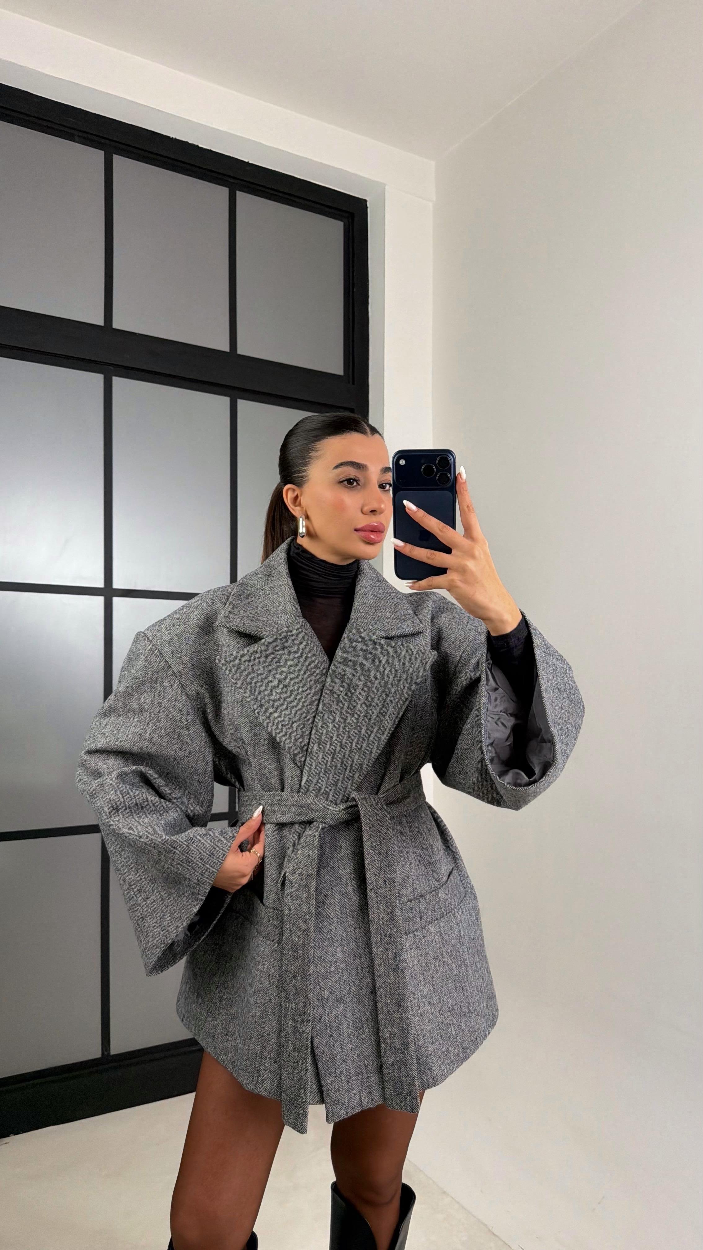 Antrasit Balıksırtı Astarlı Kuşaklı Premium Kaşe Ceket GAUS-00659GAUS السترات  GAUS-00659