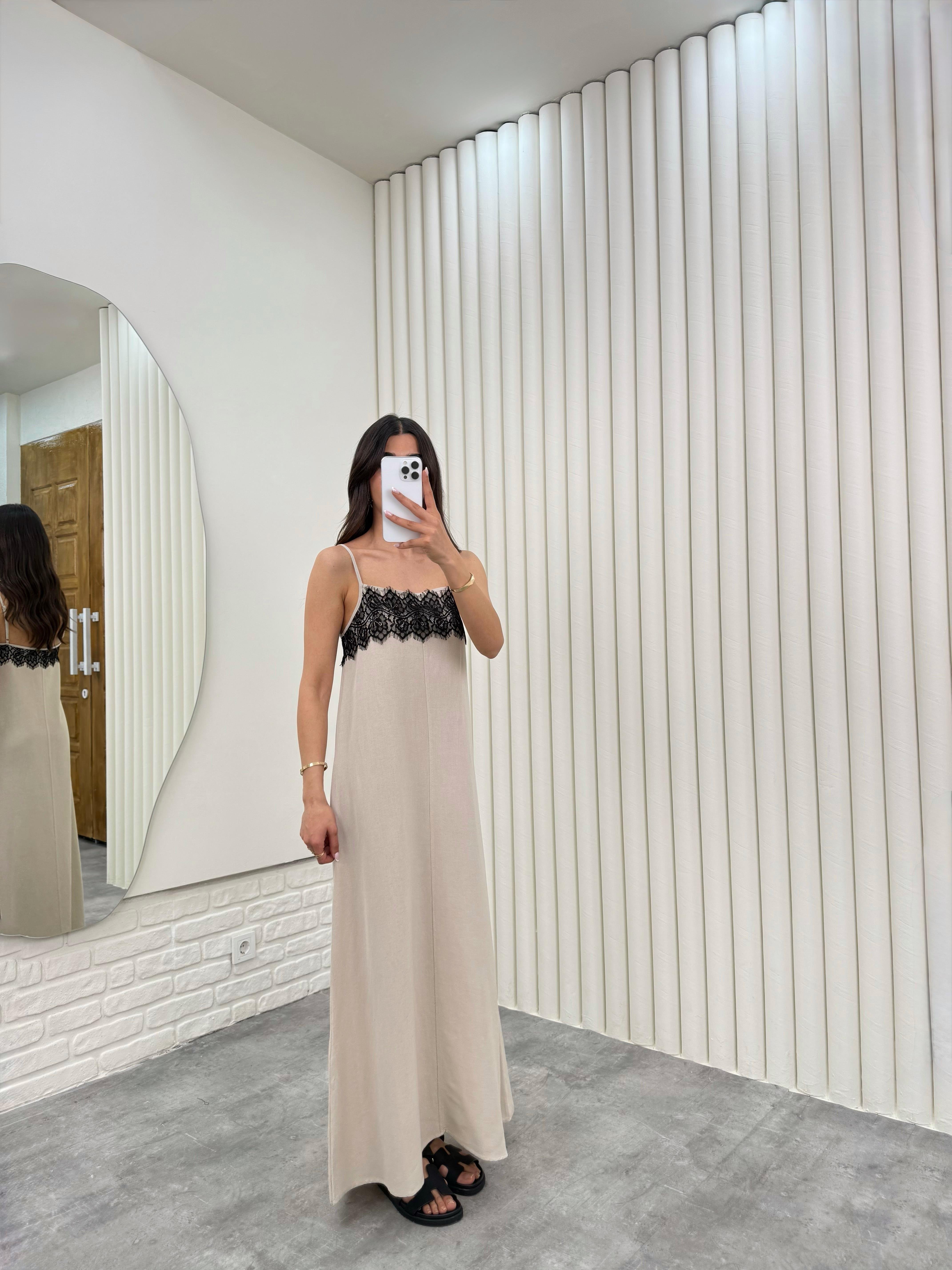 Taş Ayarlanabilir Askılı Dantel İşlemeli MD Muadil Keten Elbise Gaus00294GausELBİSEGU1001679