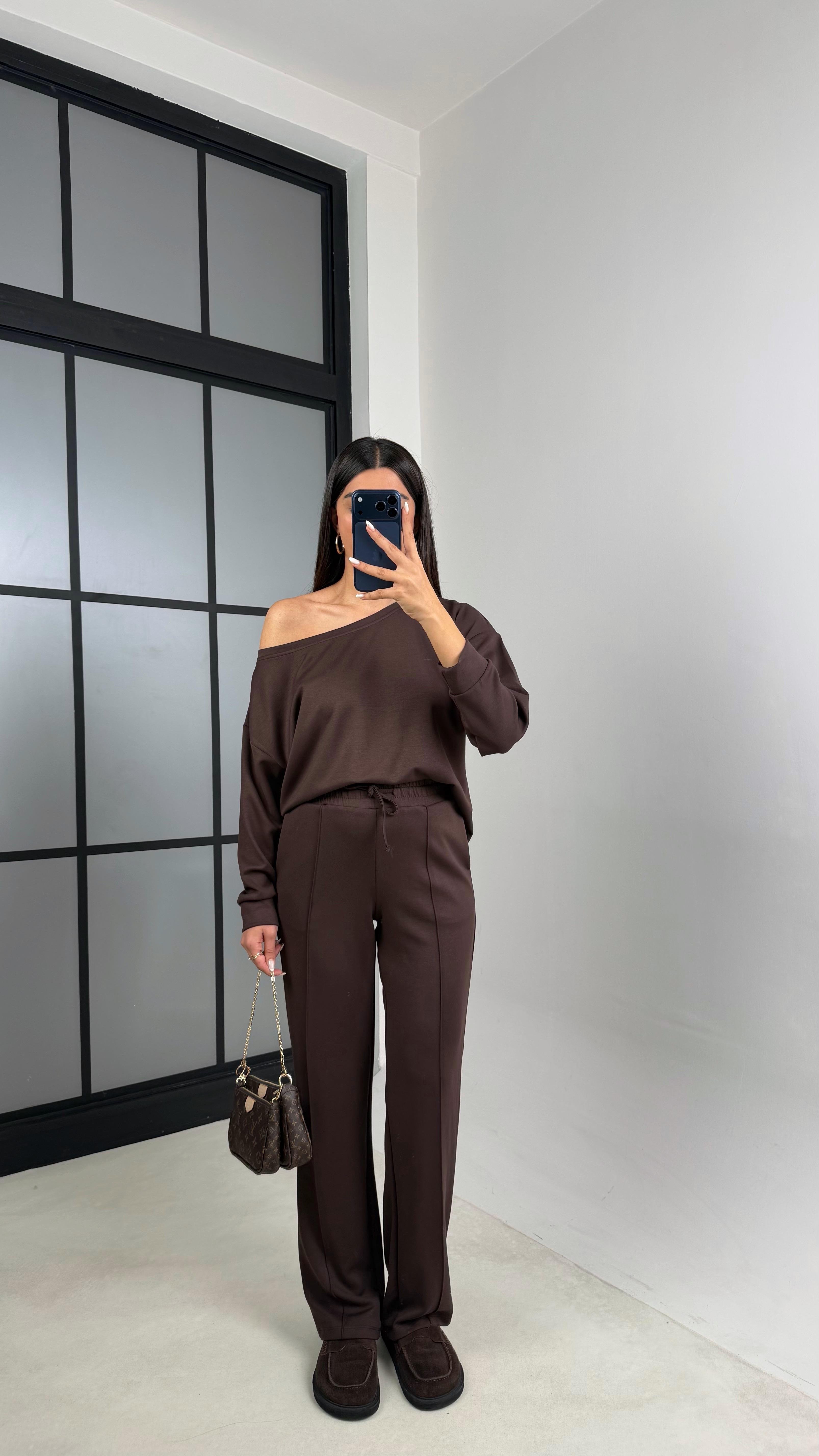 Acı Kahve Asimetrik Yaka Beli Lastikli Çımalı Pantolon Modal Kumaş Takım GAUS-00629GAUSTAKIMGAUS-00629