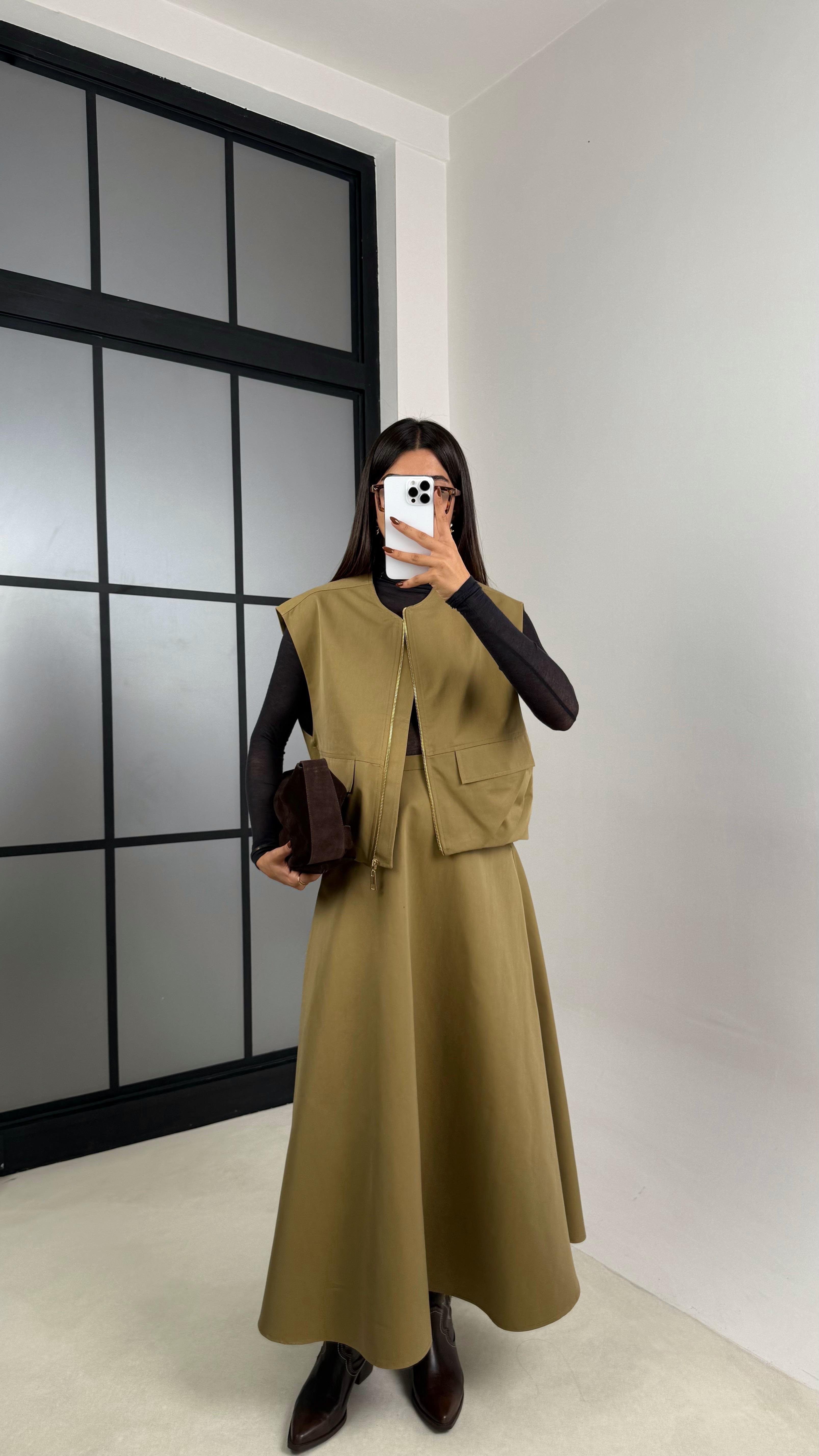 Yeşil Astarlı Cep Detaylı Yelek Etek İkili Premium Takım GAUS-00181GAUSTAKIMGAUS-00181