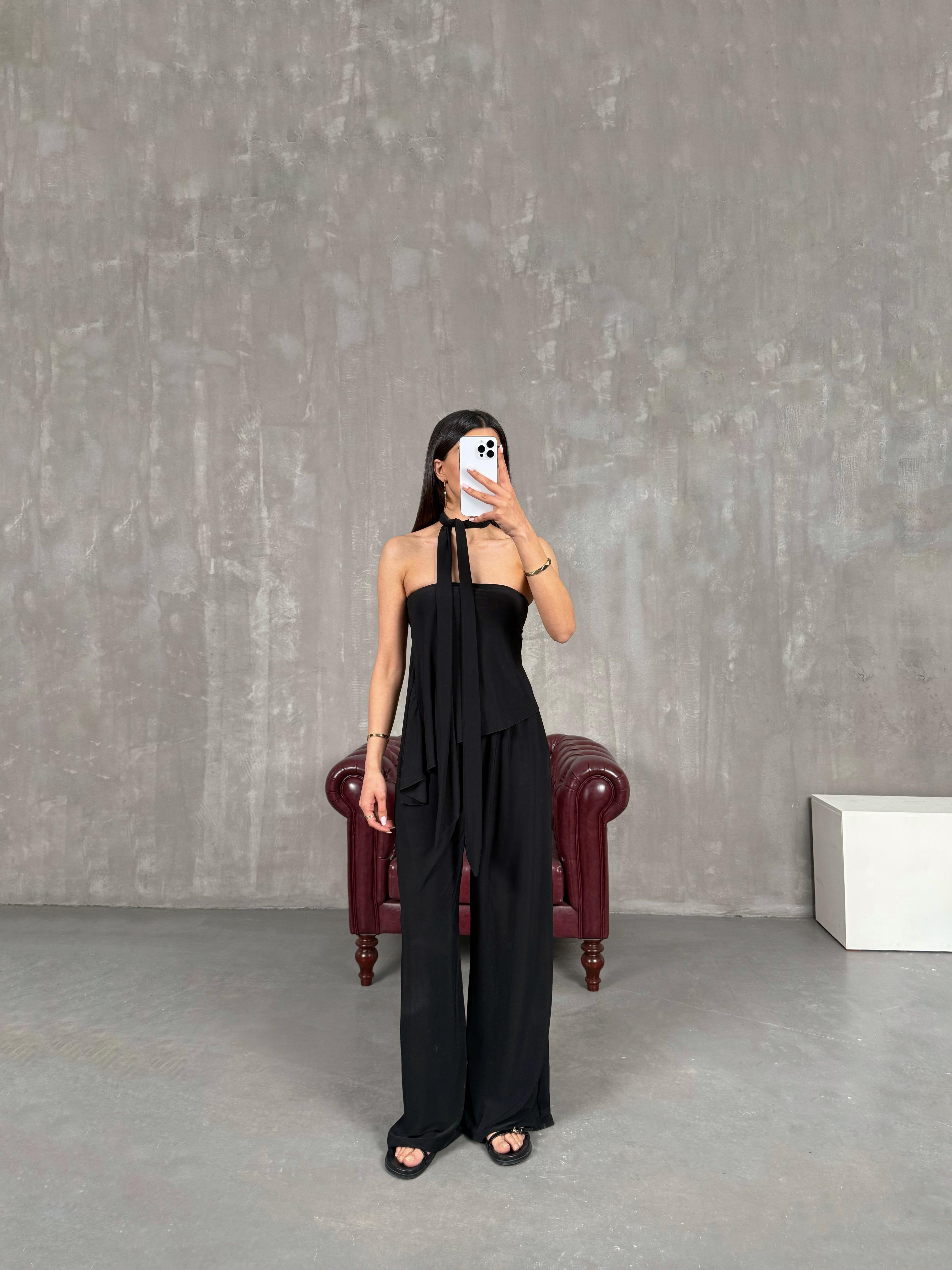 Siyah Asimetrik Kesim Fularlı İkili TakımGausTAKIMGU1001635