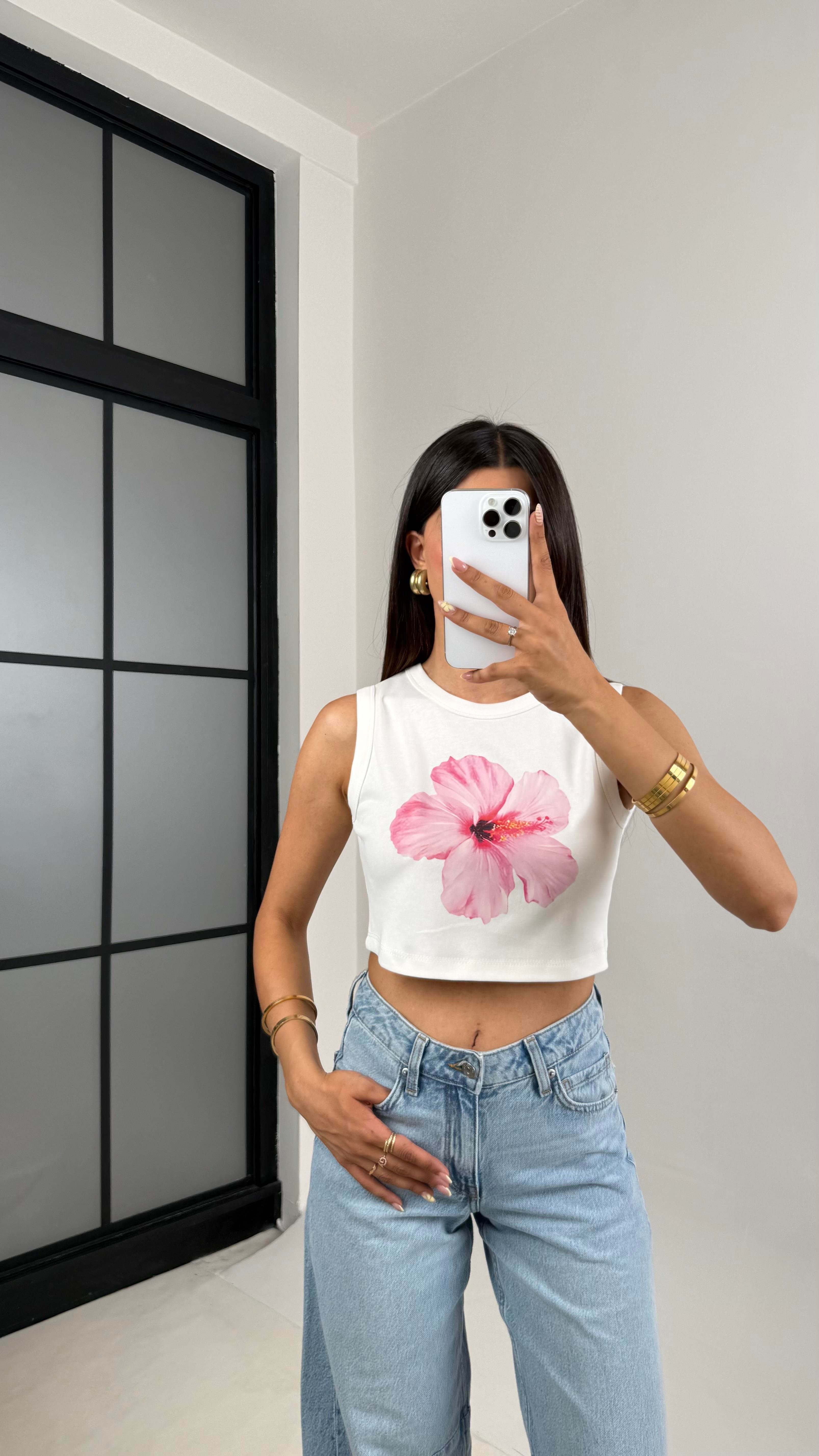 Beyaz Çiçek Baskılı Modal Kumaş Crop Gaus00666Gaus التيشيرتات  GU1002537