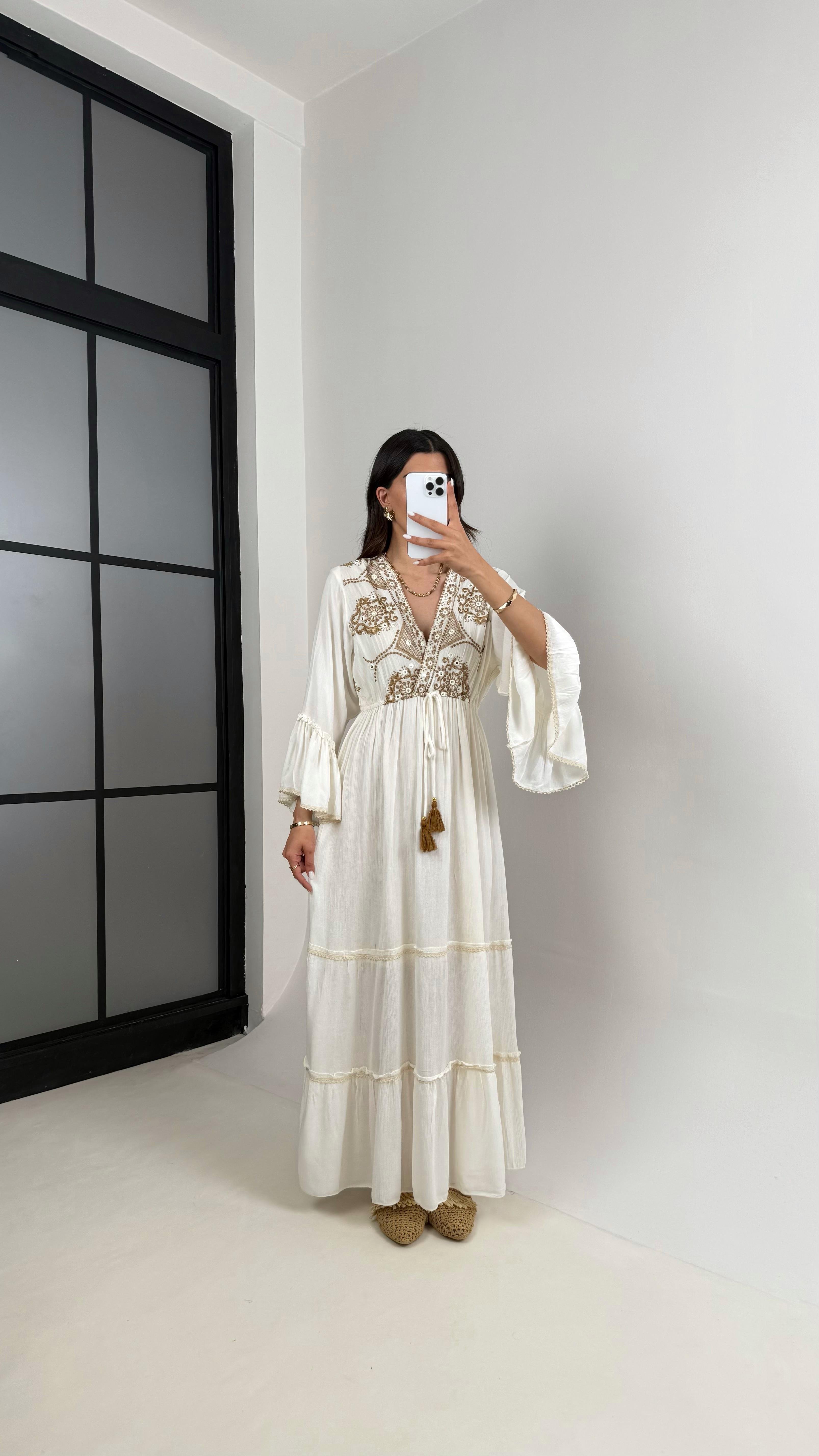 Ekru V Yaka İşlemeli Etnik Desen İthal Kumaş Elbise Gaus00428GausELBİSEGU1001998