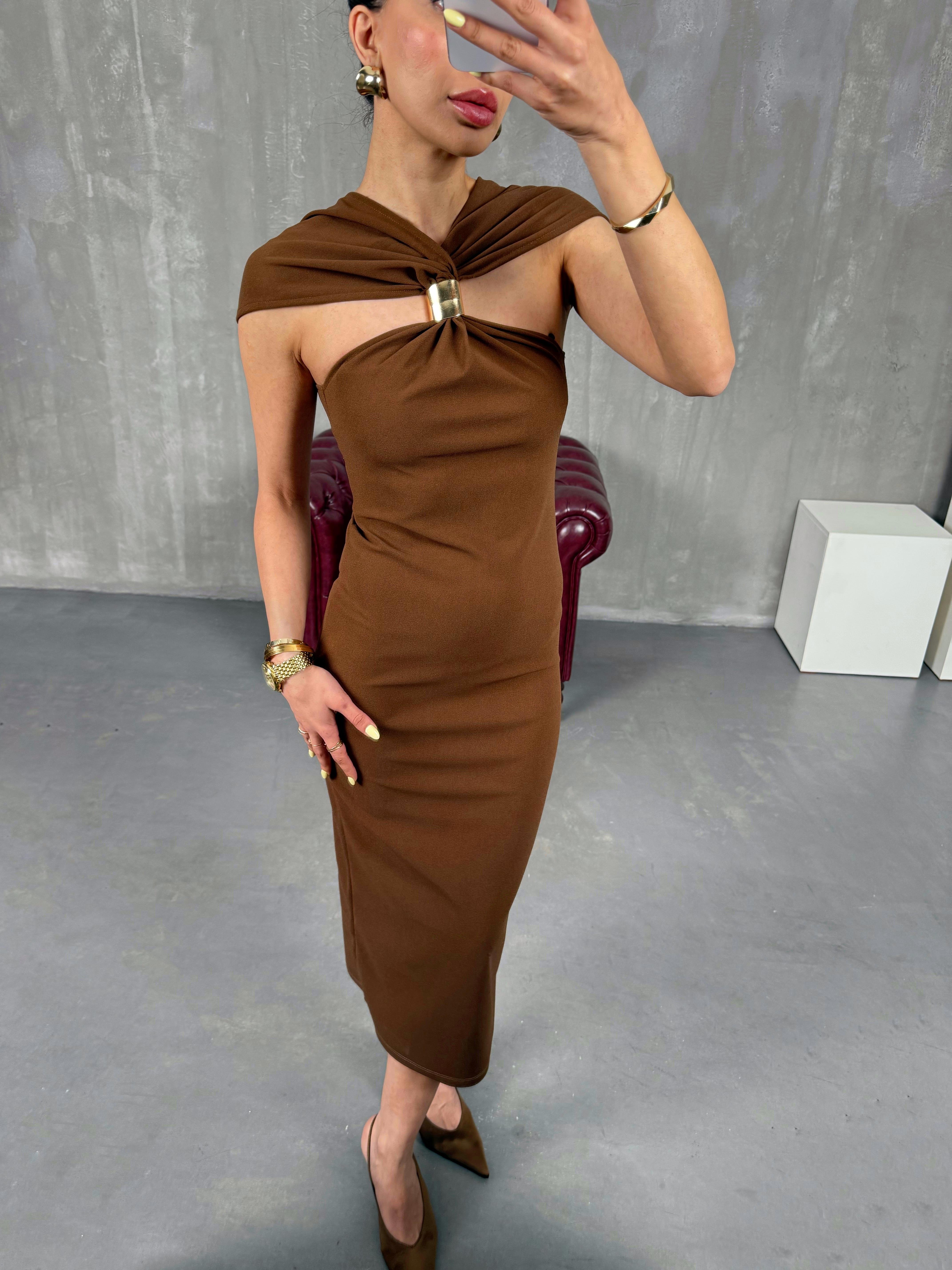 Kahve Göğüs Gold Toka Detaylı Tasarım Elbise Gaus00122GausELBİSEGU1001277