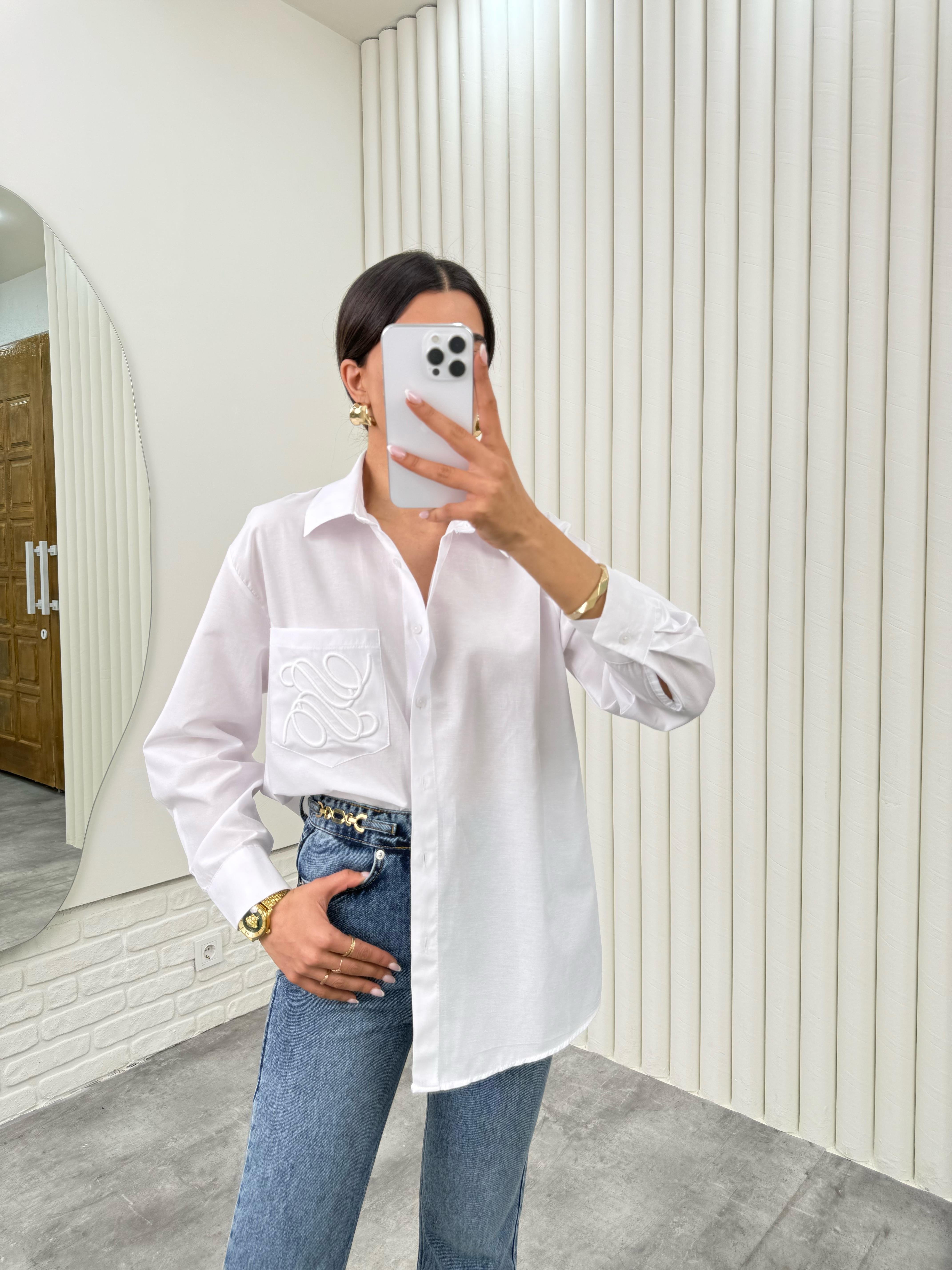 Beyaz Cep İşlemeli Gömlek Gaus00336GausGÖMLEKGU1001778