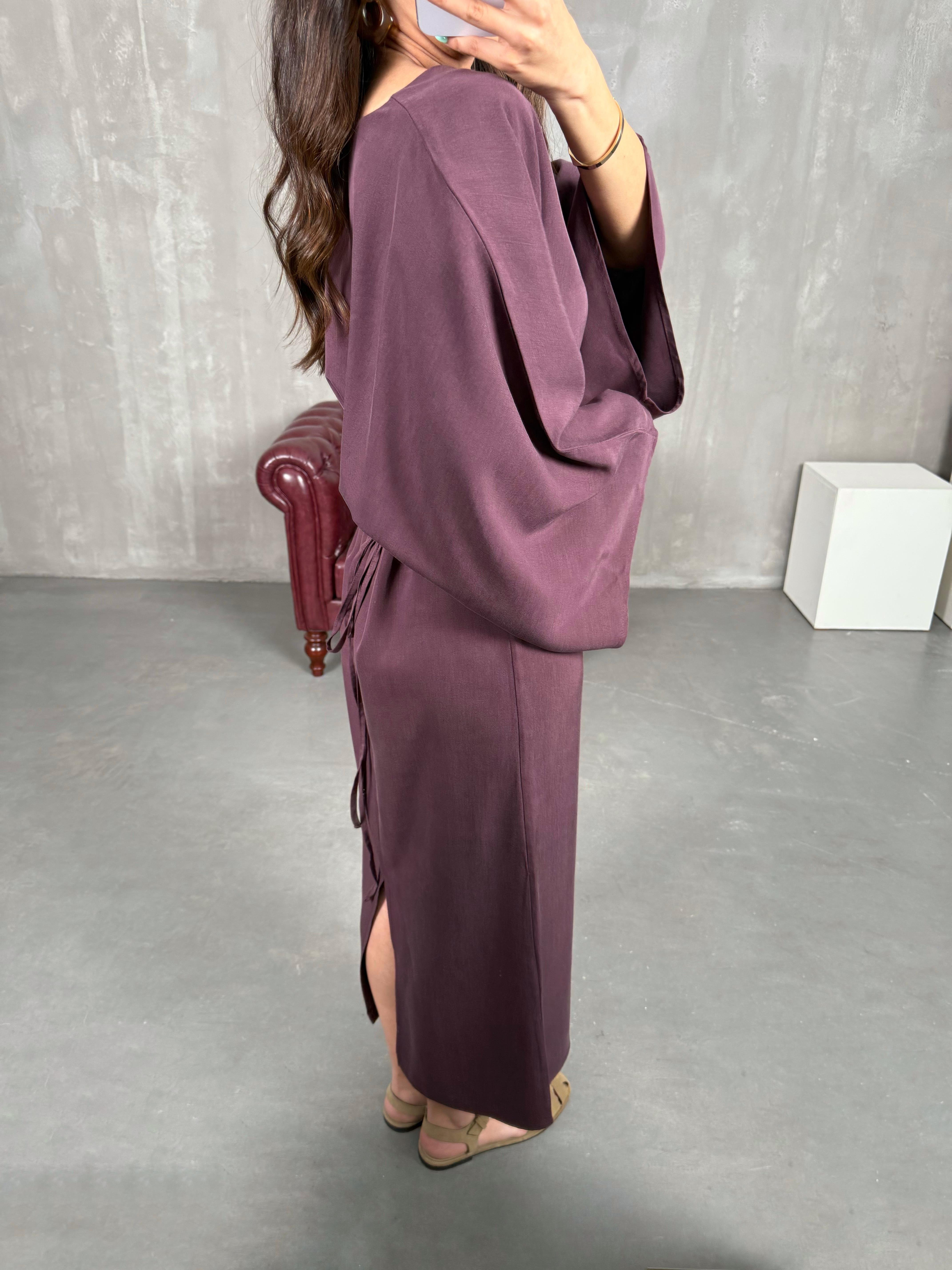 Bordo Yarasa Kol Kuşaklı Yırtmaçlı Tensel Elbise Gaus00225GausELBİSEGU1001519