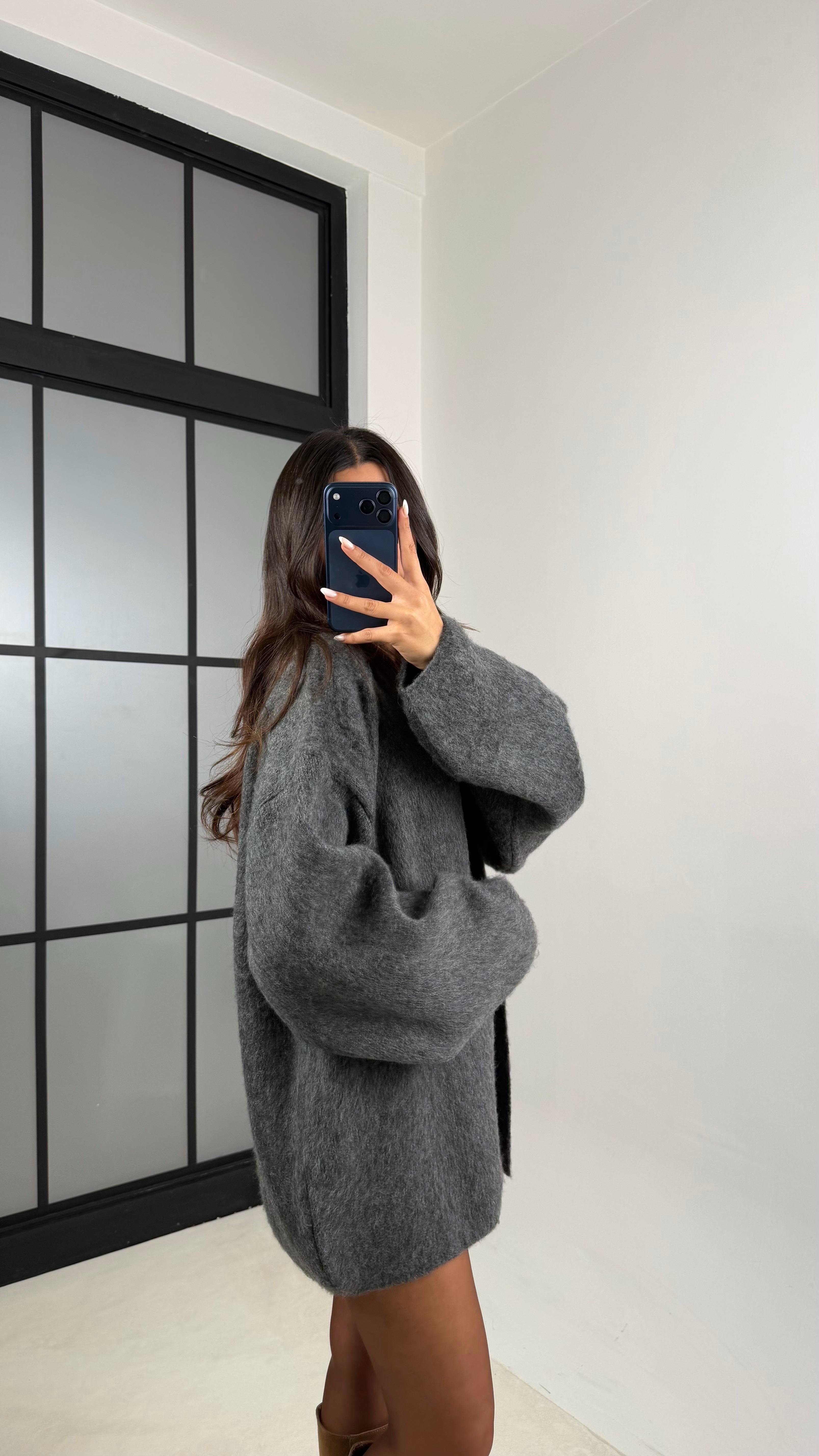 Antrasit Oversize Triko Hırka GAUS-00525GAUS الكارديغان  GAUS-00525