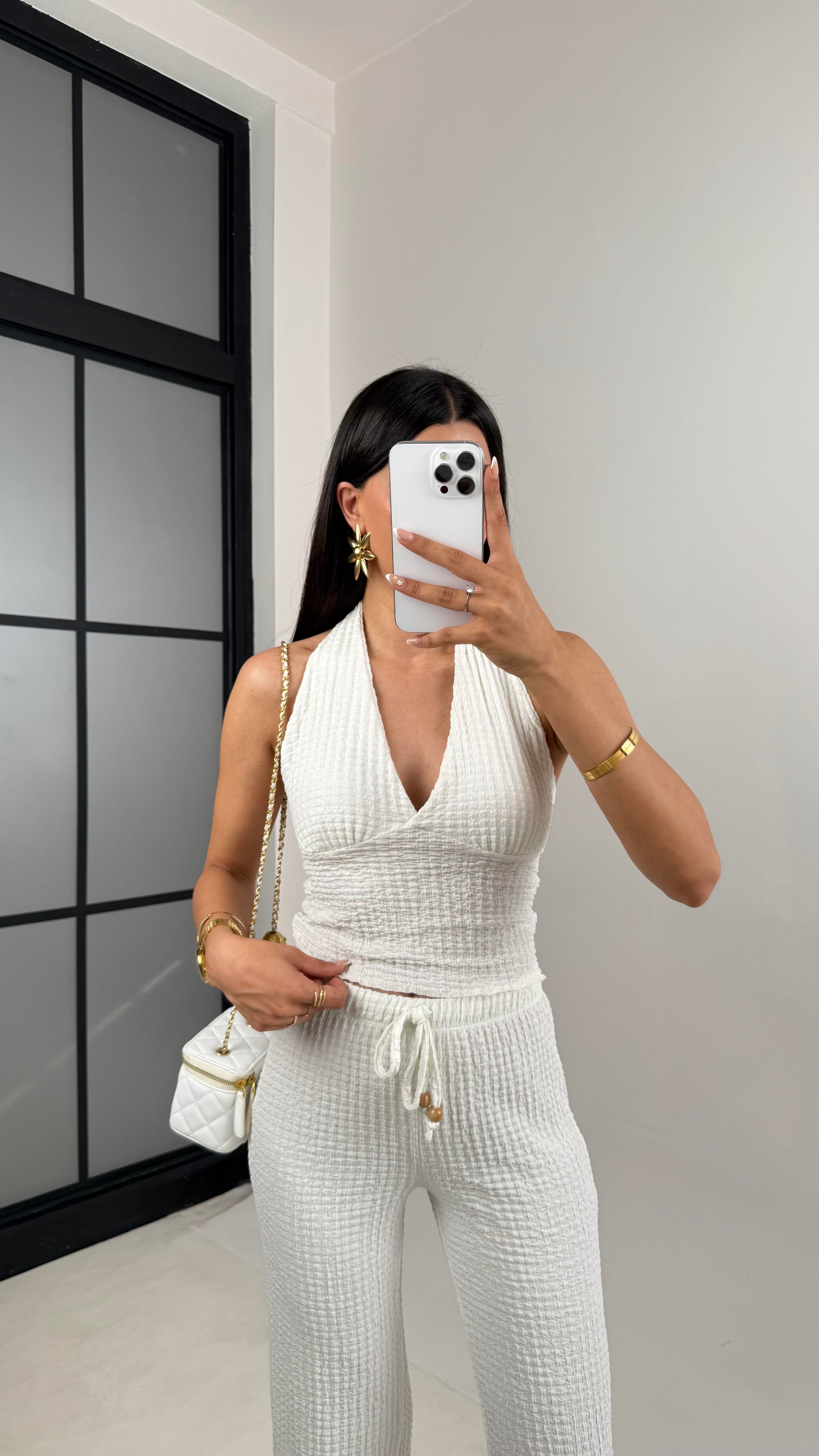 Beyaz Boyundan Askılı Sırt Dekolteli Crop Beli Lastikli Pantolon İkili Bürümcük Takım Gaus00609GausTAKIMGU1002426