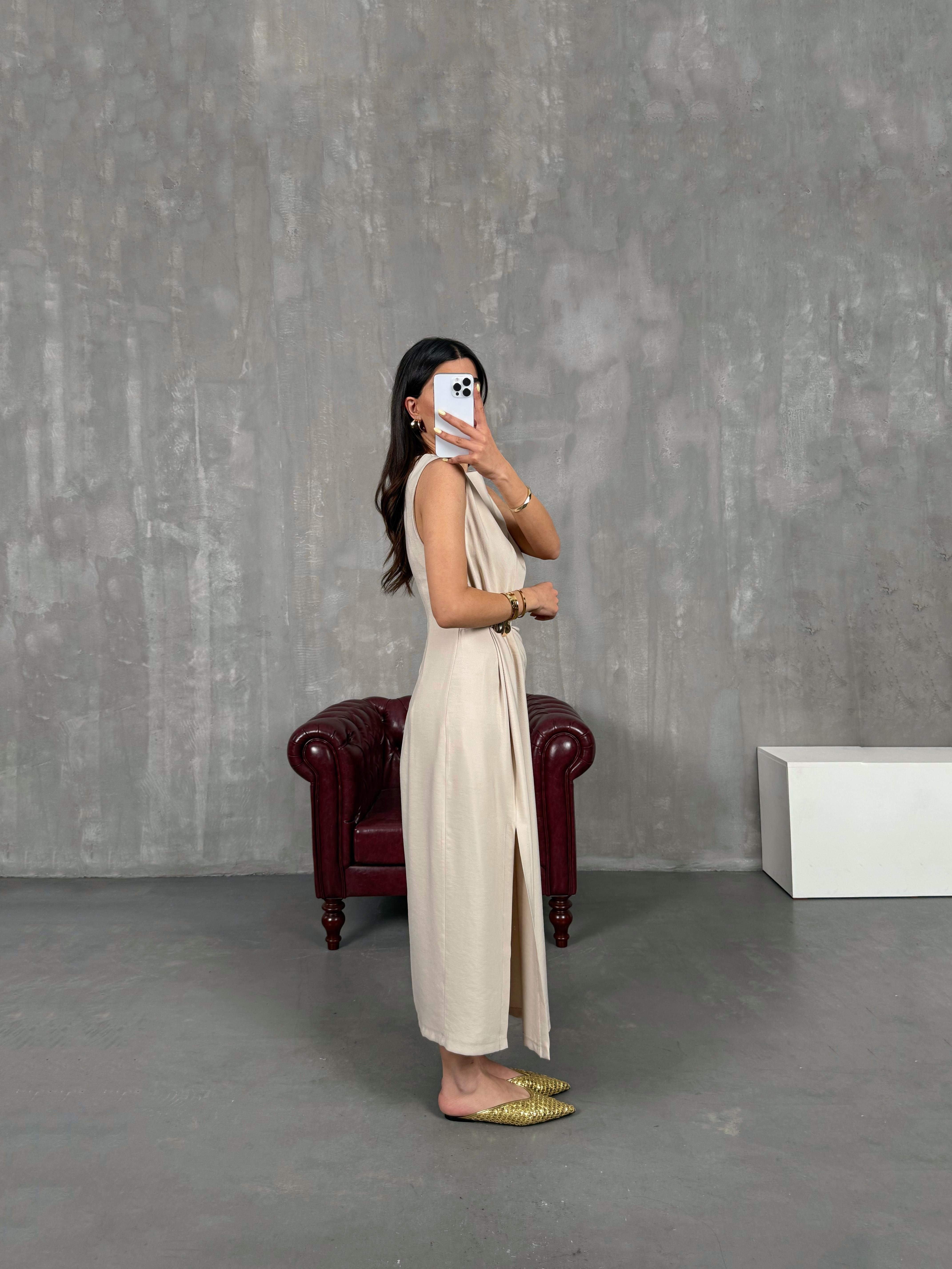 Taş Sıfır Kol Gold Detaylı Yırtmaçlı Elbise Gaus00141GausELBİSEGU1001327