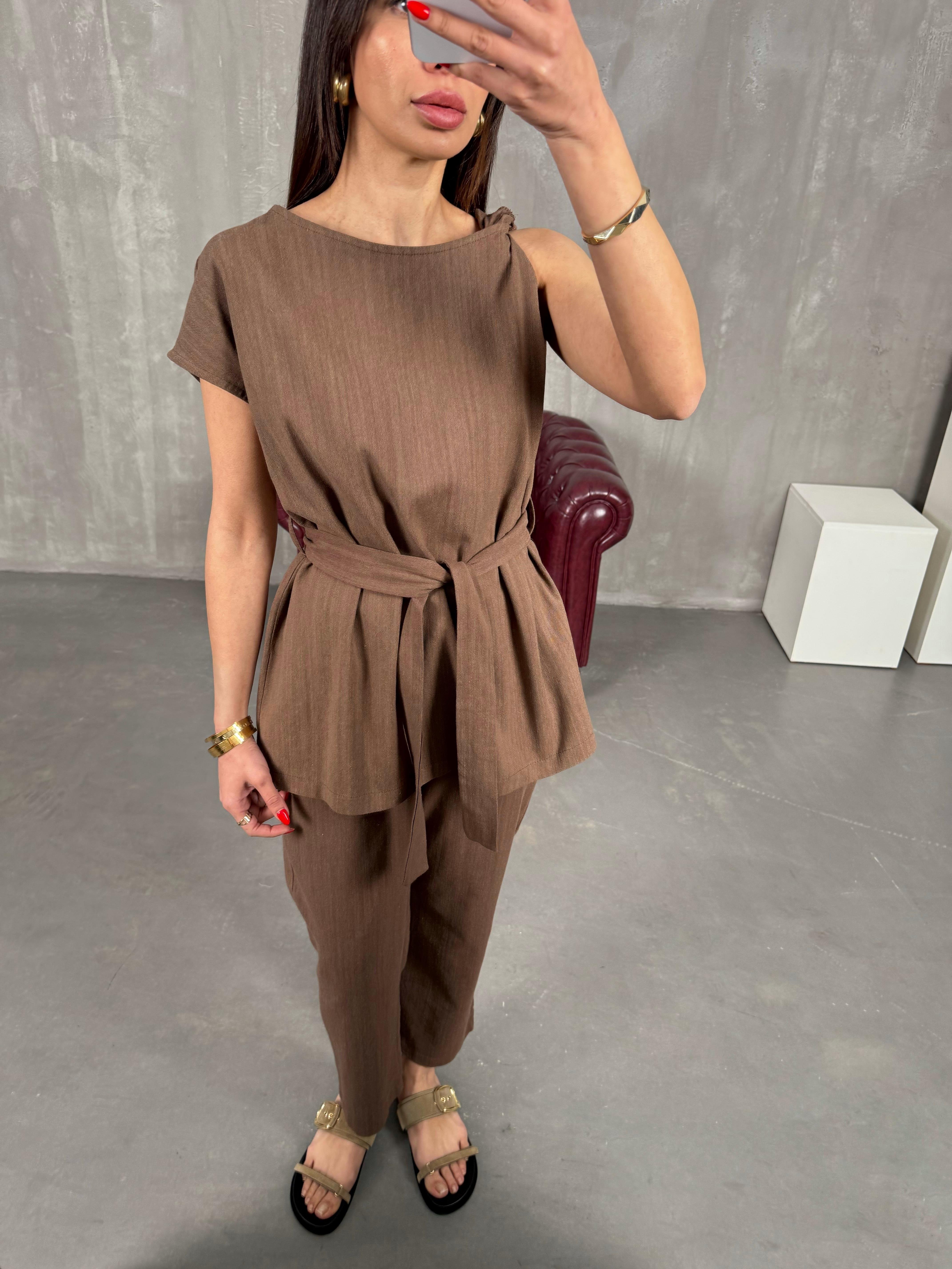 Kahve Omuz Detaylı Kuşaklı Keten Takım Gaus00188GausTAKIMGU1001433