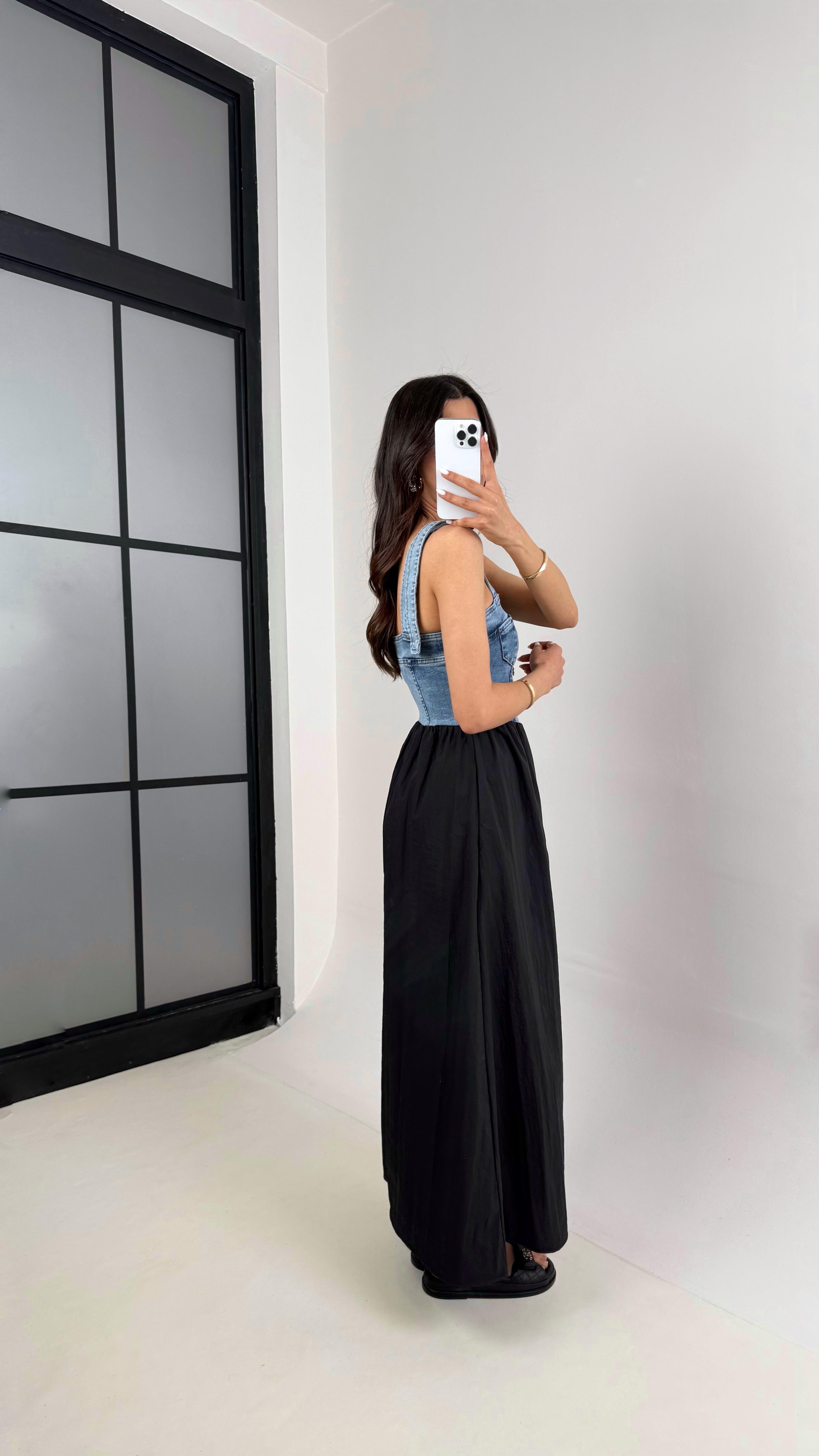 Siyah Ayarlanabilir Askılı Denim Üst Bloklu Elbise Gaus00424GausELBİSEGU1001989