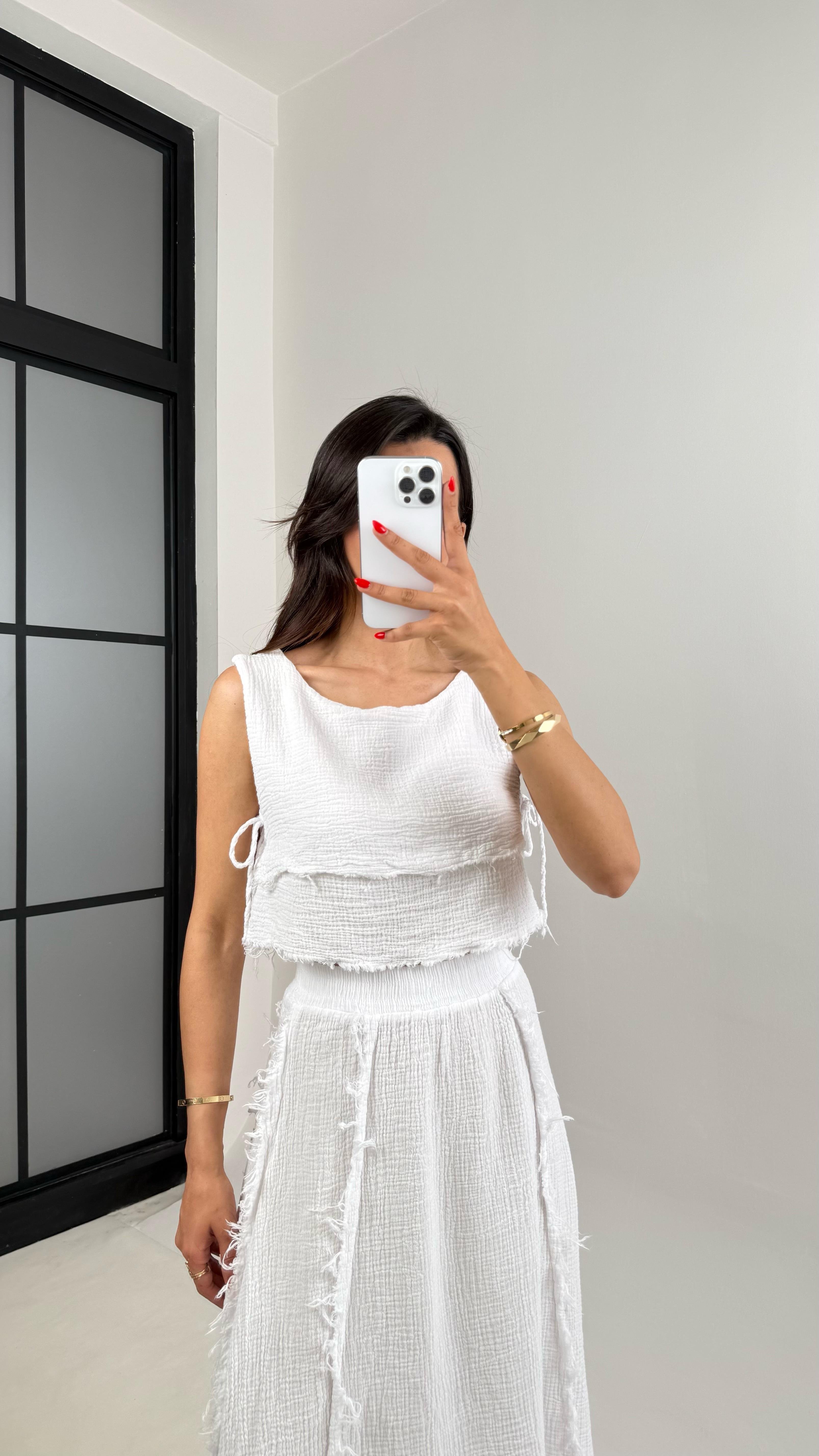 Beyaz Püskül Detaylı Katlı Bluz Beli Lastikli Etek Müslin Takım Gaus00516GausTAKIMGU1002210