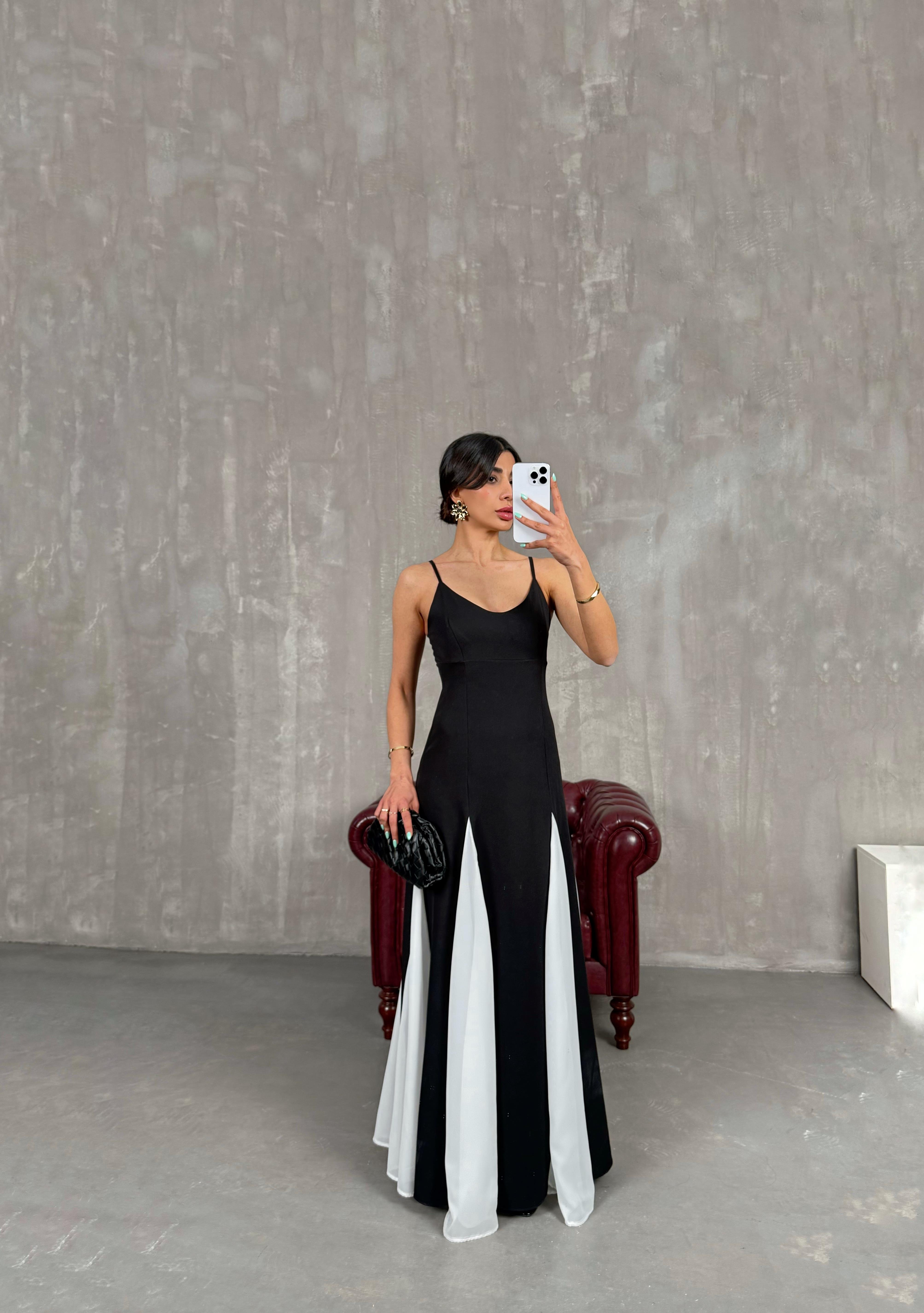 Siyah Ayarlanabilir Askılı Beyaz Şifon Detaylı Astarlı Viral Pinterest Elbise Gaus00242GausELBİSEGU1001563