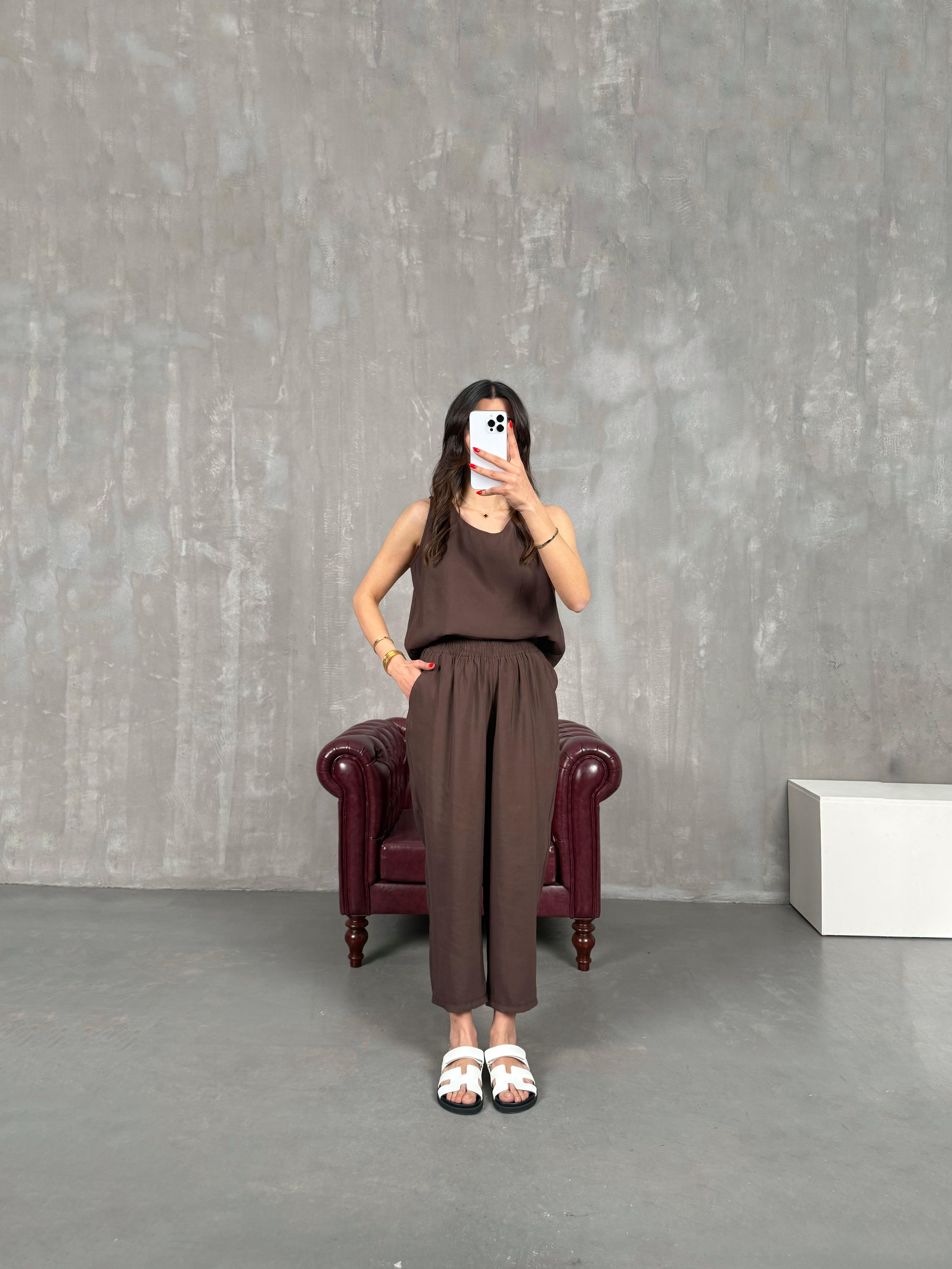 Acı Kahve Sıfır Kol Tensel Takım Gaus00165GausTAKIMGU1001381