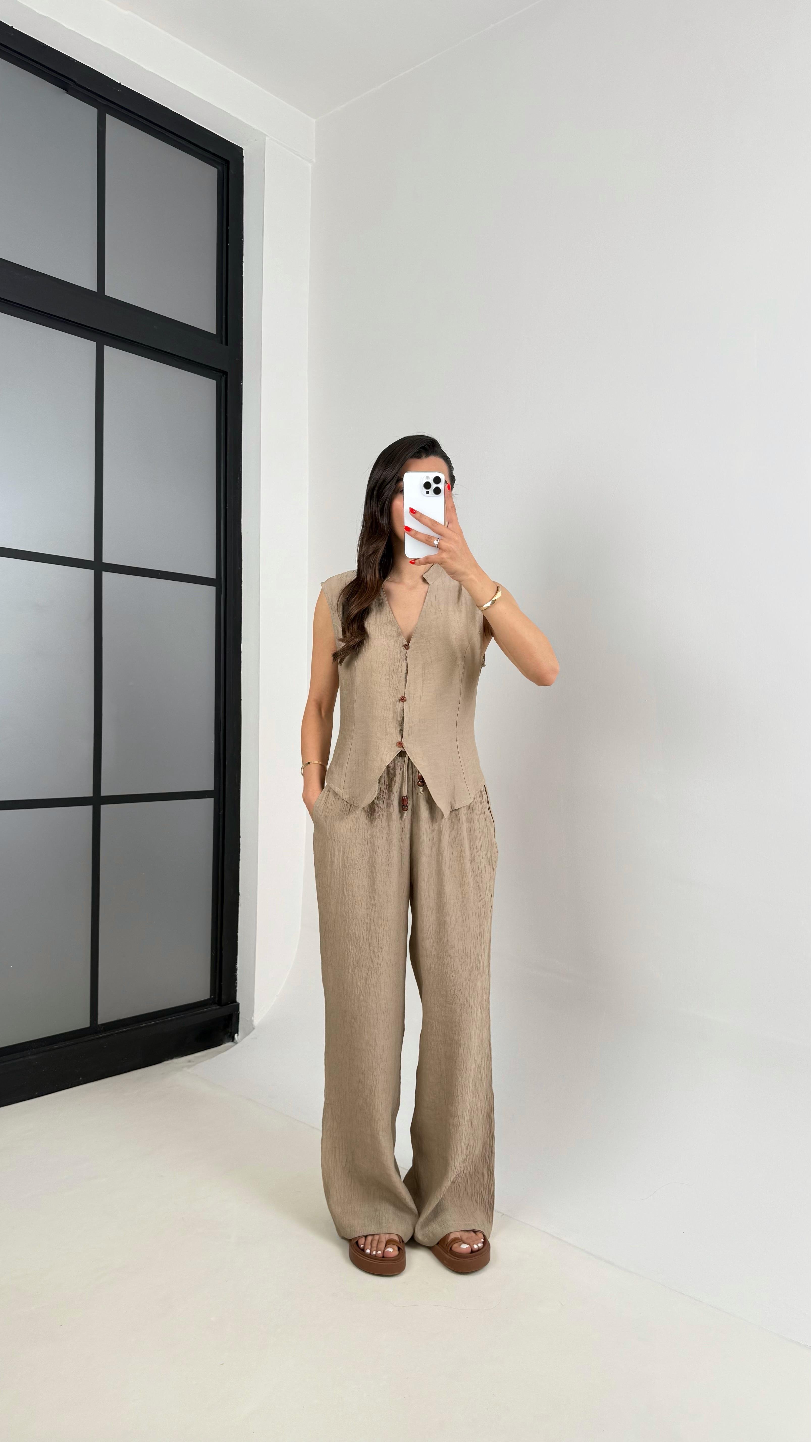 Kahve Önü Düğmeli Yelek Beli Lastikli Pantolon Gofre Takım Gaus00454GausTAKIMGU1002060