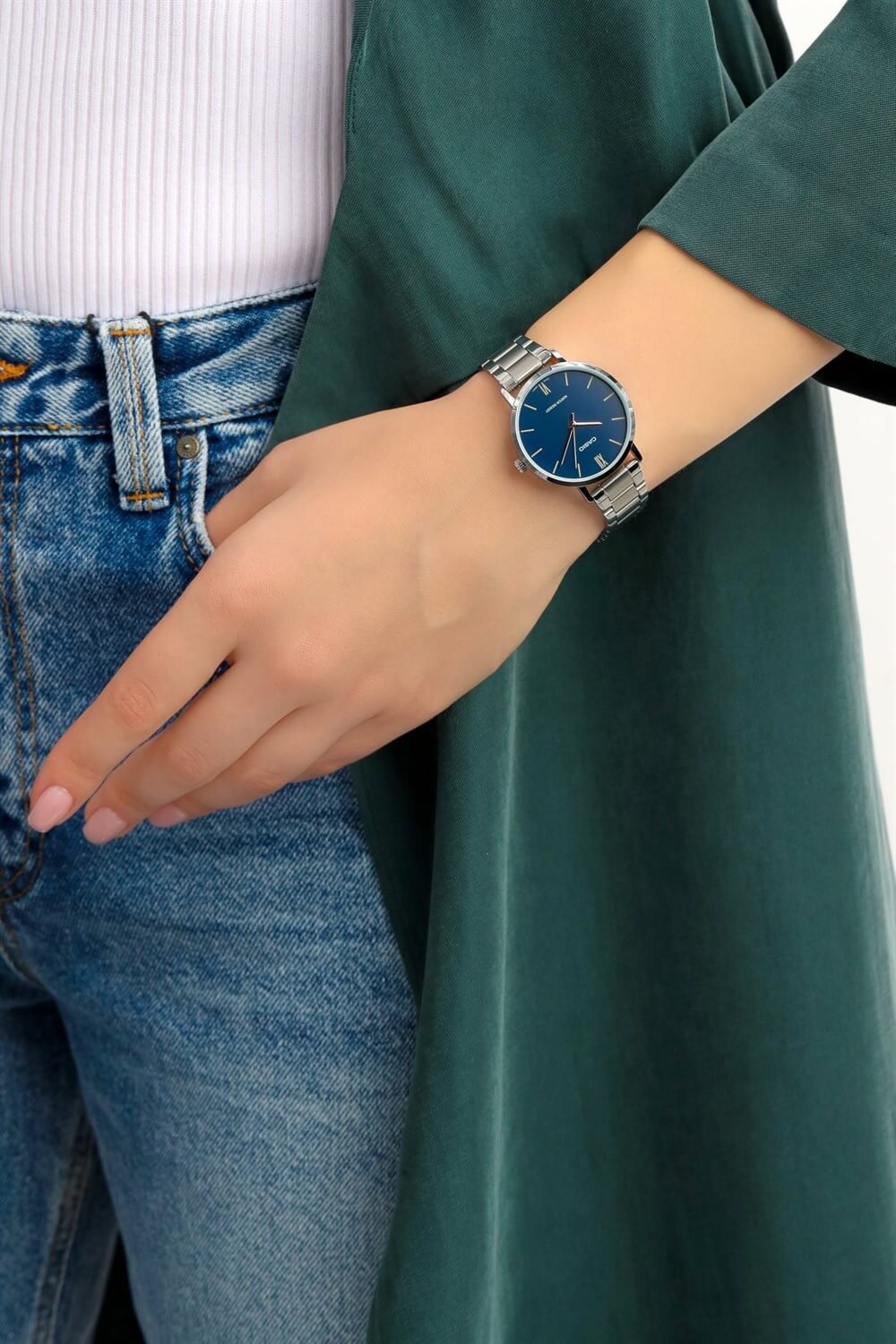 Casio LTP-VT01D-2BUDF Kol Saati