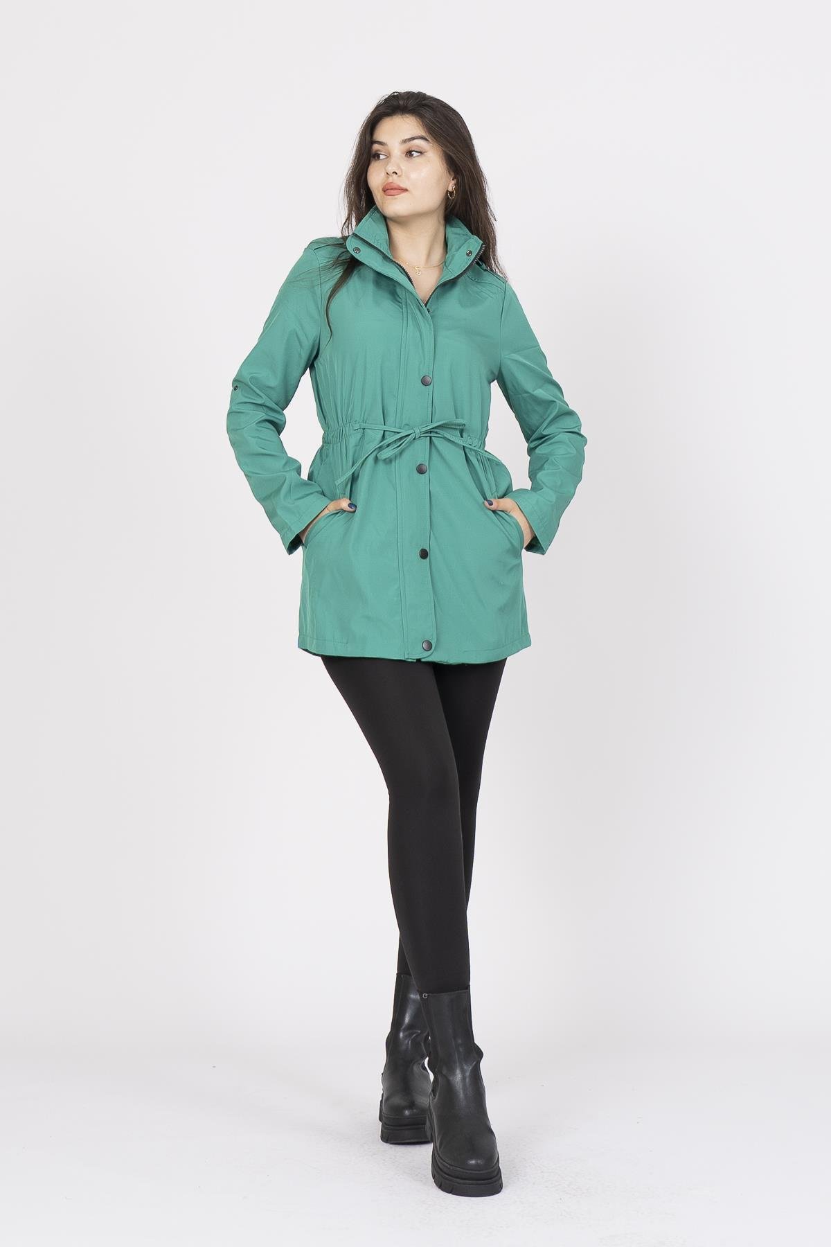 8483 Beli Lastikli Trend Model Trençkot