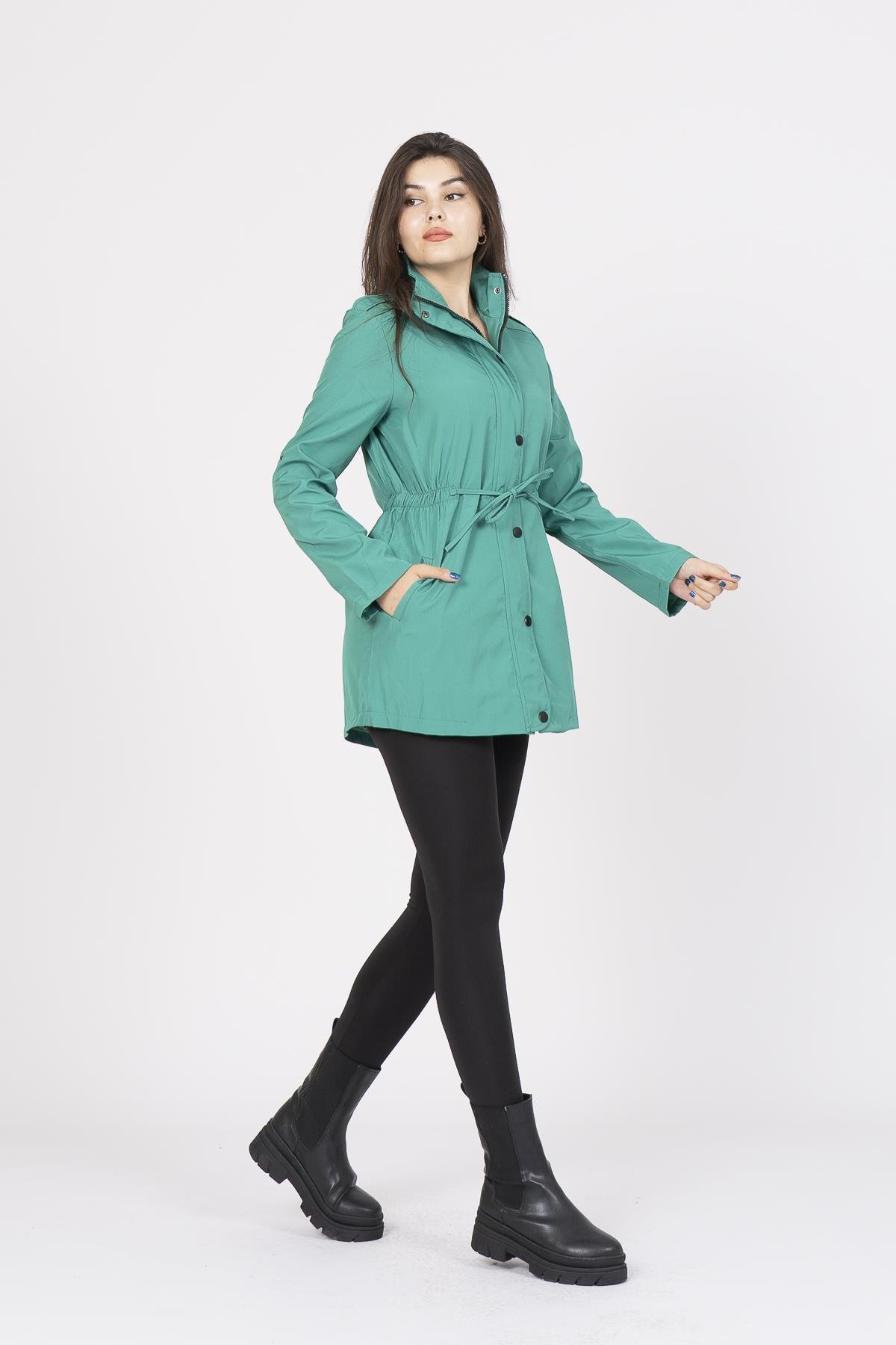 8483 Beli Lastikli Trend Model Trençkot
