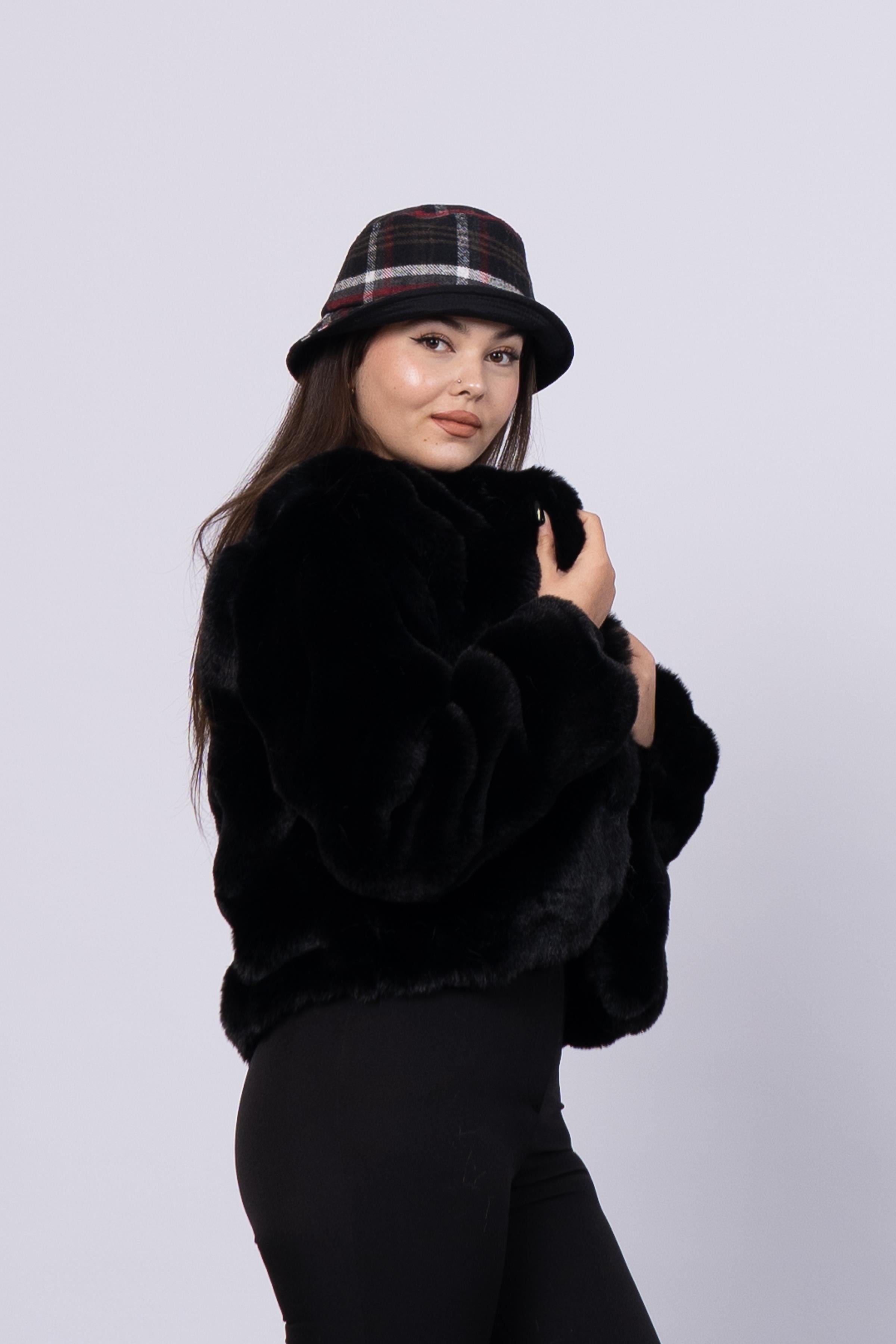 Dalgalı Peluş Kürk Kaban 2587