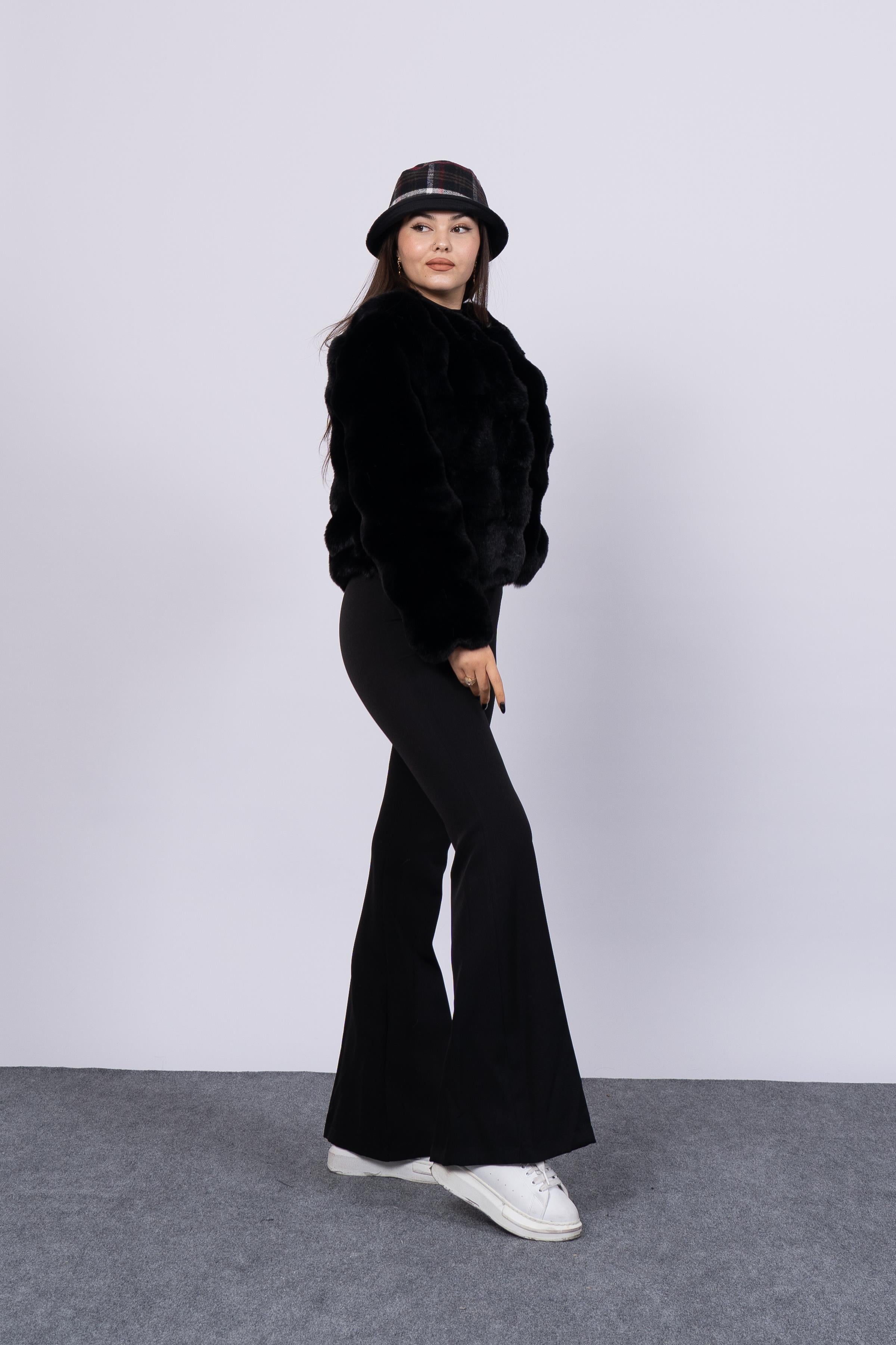 Dalgalı Peluş Kürk Kaban 2587