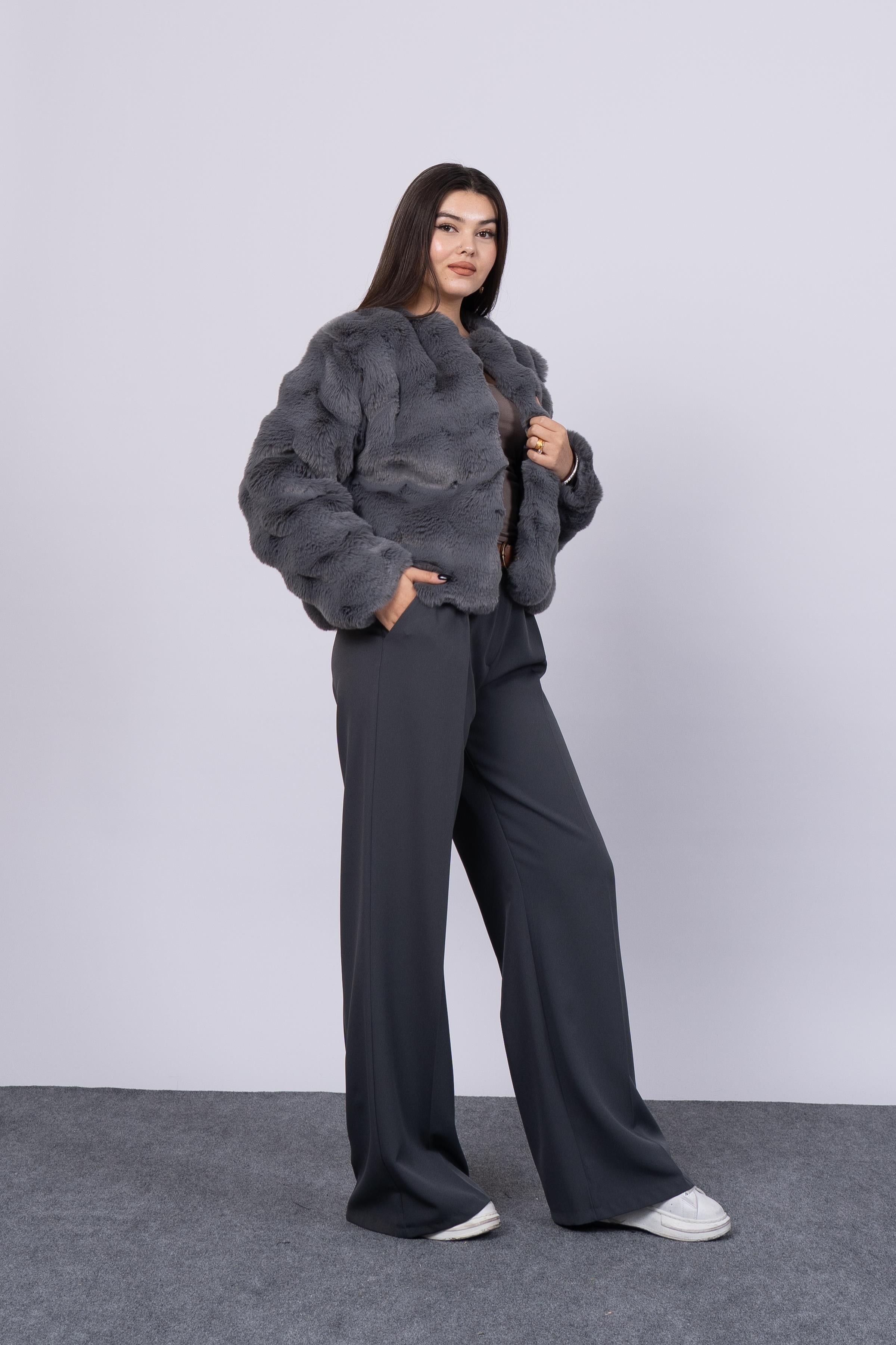 Dalgalı Peluş Kürk Kaban 2587