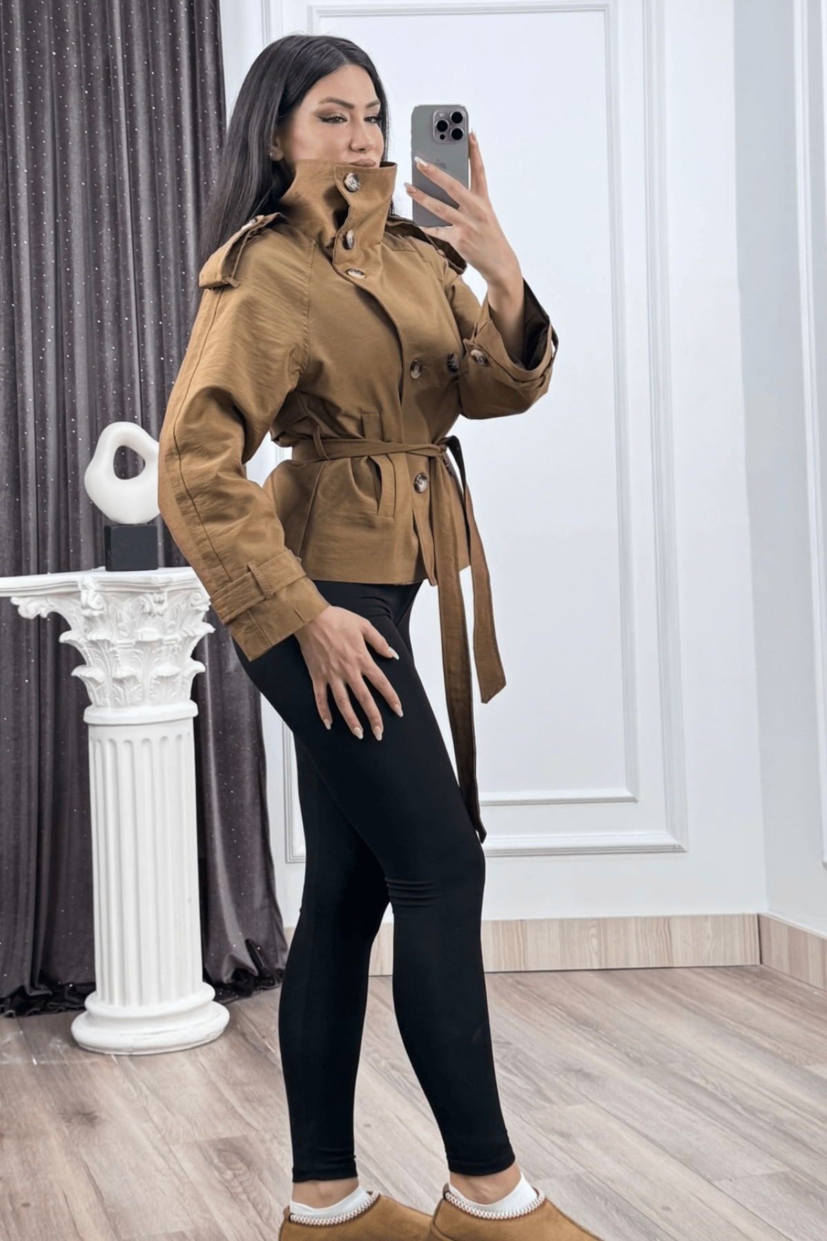 Dik Yaka Reglan Kol Kısa Trençkot – 8646