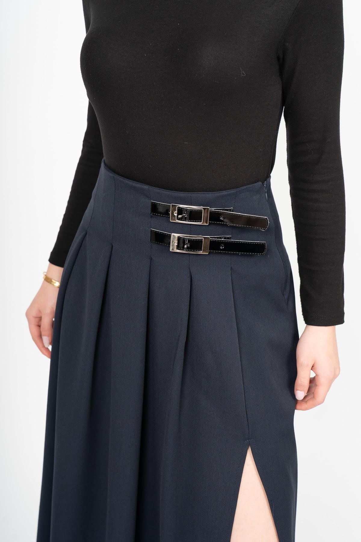 EleganceBelt Slit Skirt – Premium Pileli & Yırtmaçlı Etek 6829