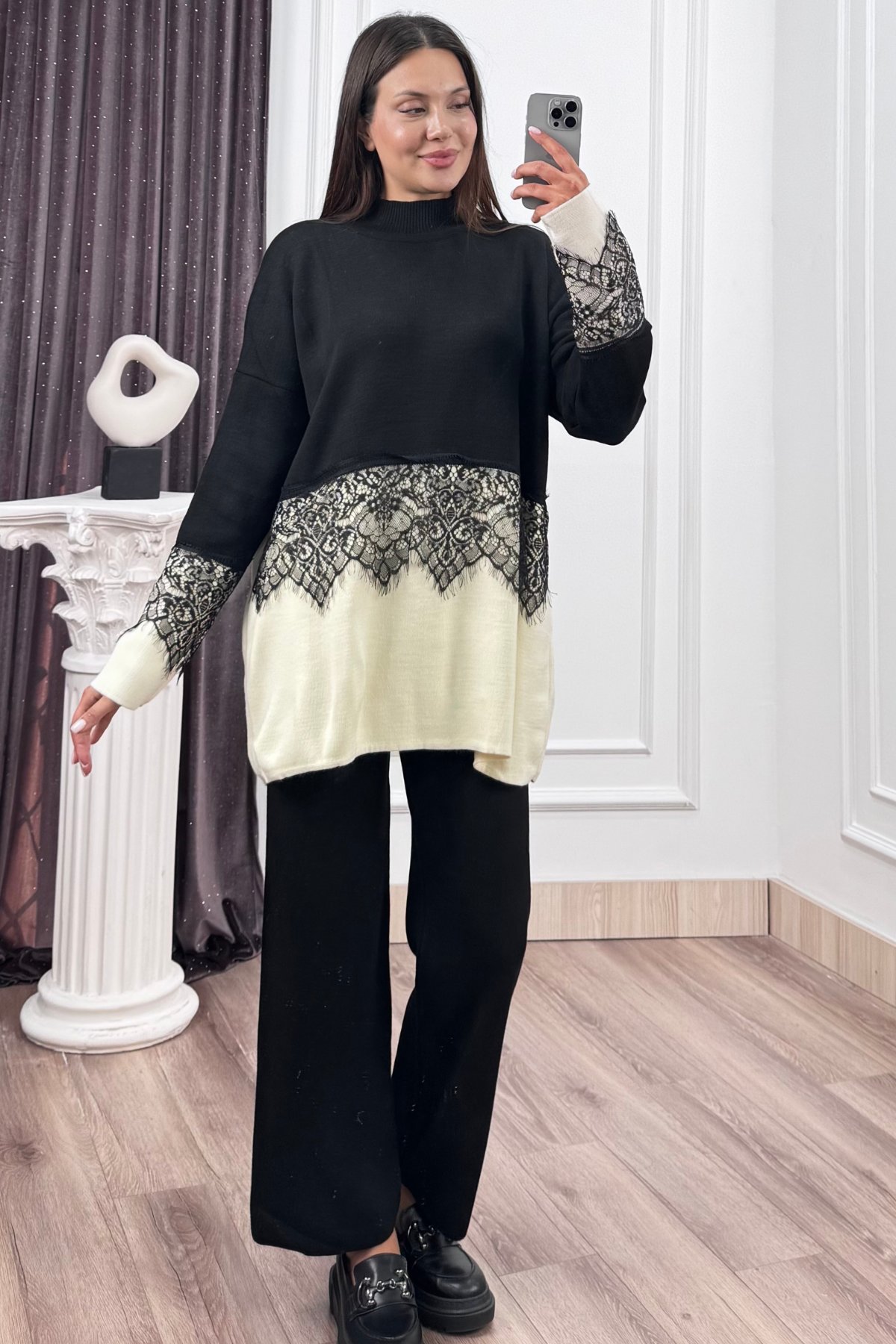 ELIORA – Tül Dantel Detaylı Triko Takım P035