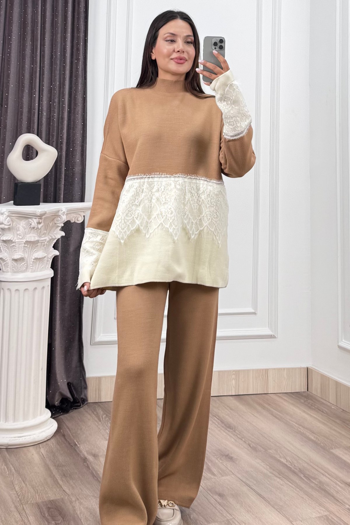 ELIORA – Tül Dantel Detaylı Triko Takım P035