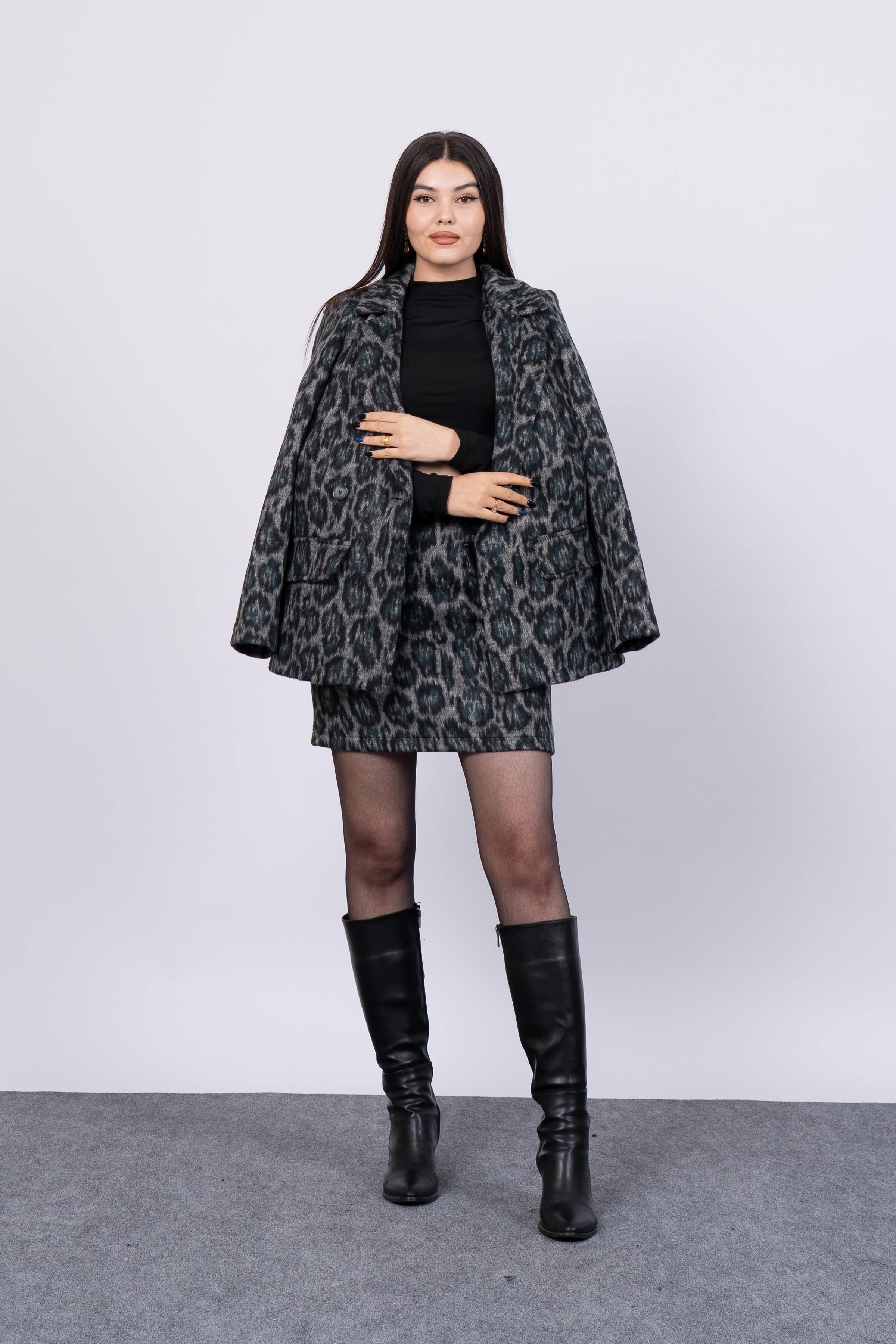 Kaşe Leopar Ceket Ve Etek Takım 8601