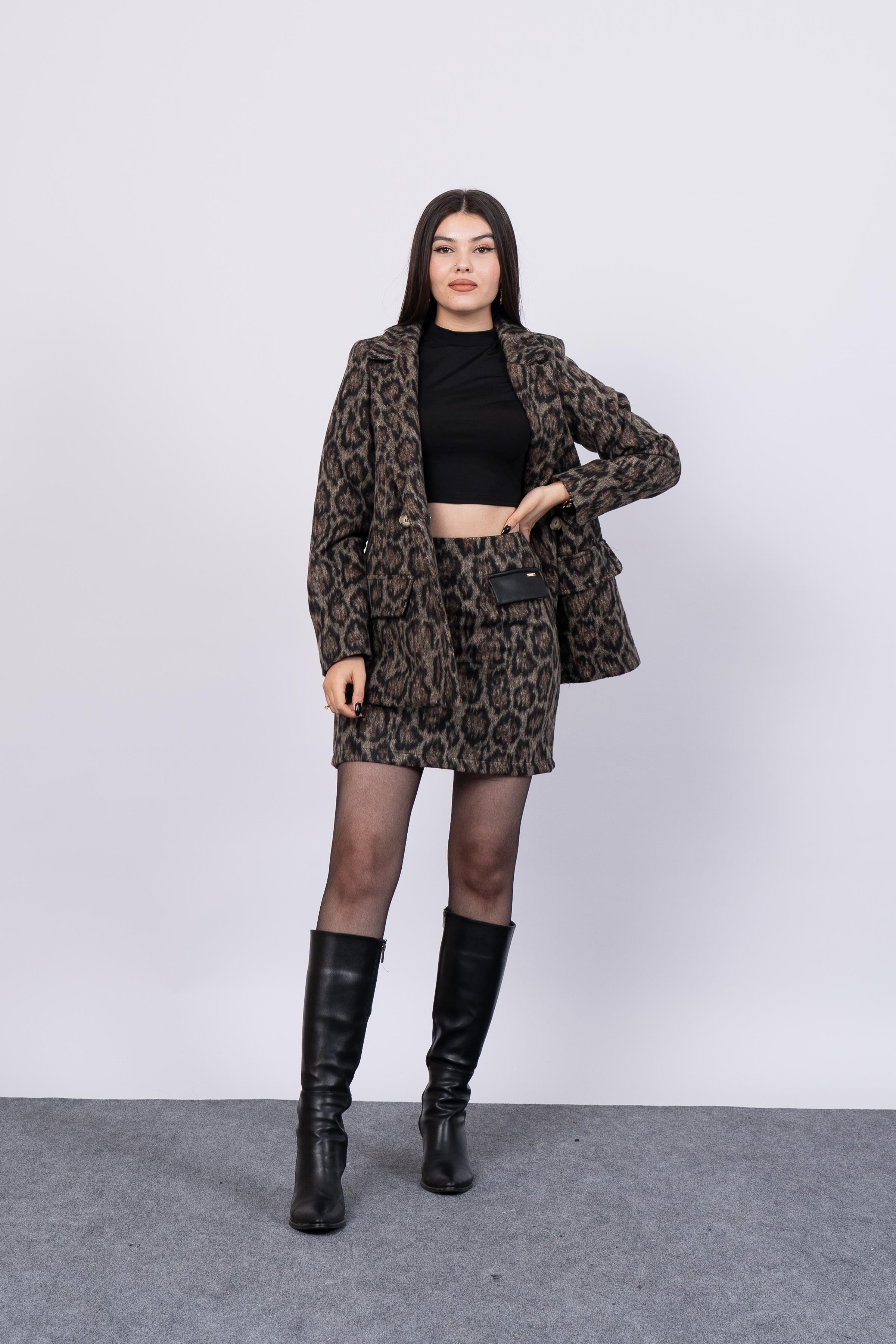 Kaşe Leopar Ceket Ve Etek Takım 8601