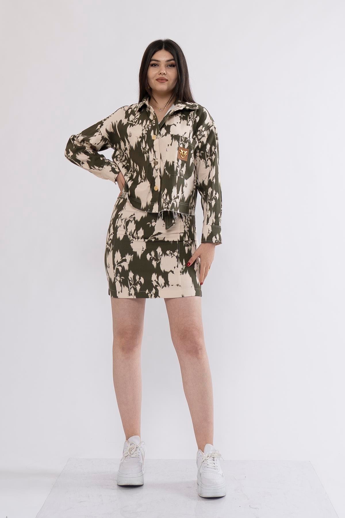 Kot Gabardin Oversize Ceket ve Kemerli, Arkadan Fermuarlı Etek Takım