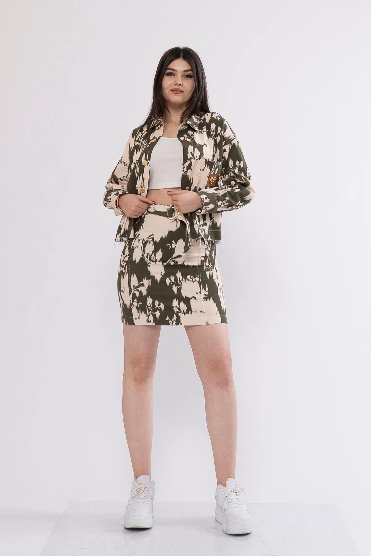 Kot Gabardin Oversize Ceket ve Kemerli, Arkadan Fermuarlı Etek Takım