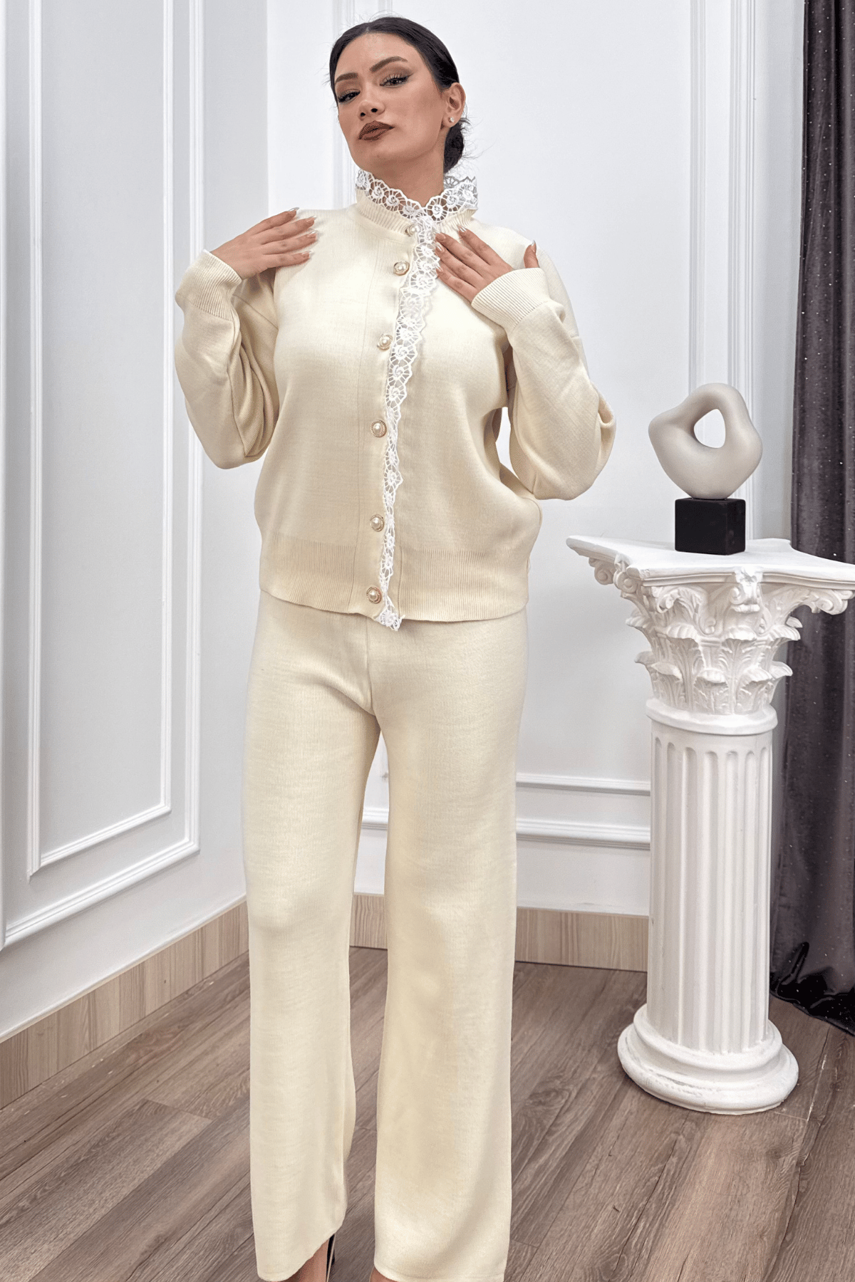 LACELLE – Dantel Detaylı Triko Takım P021