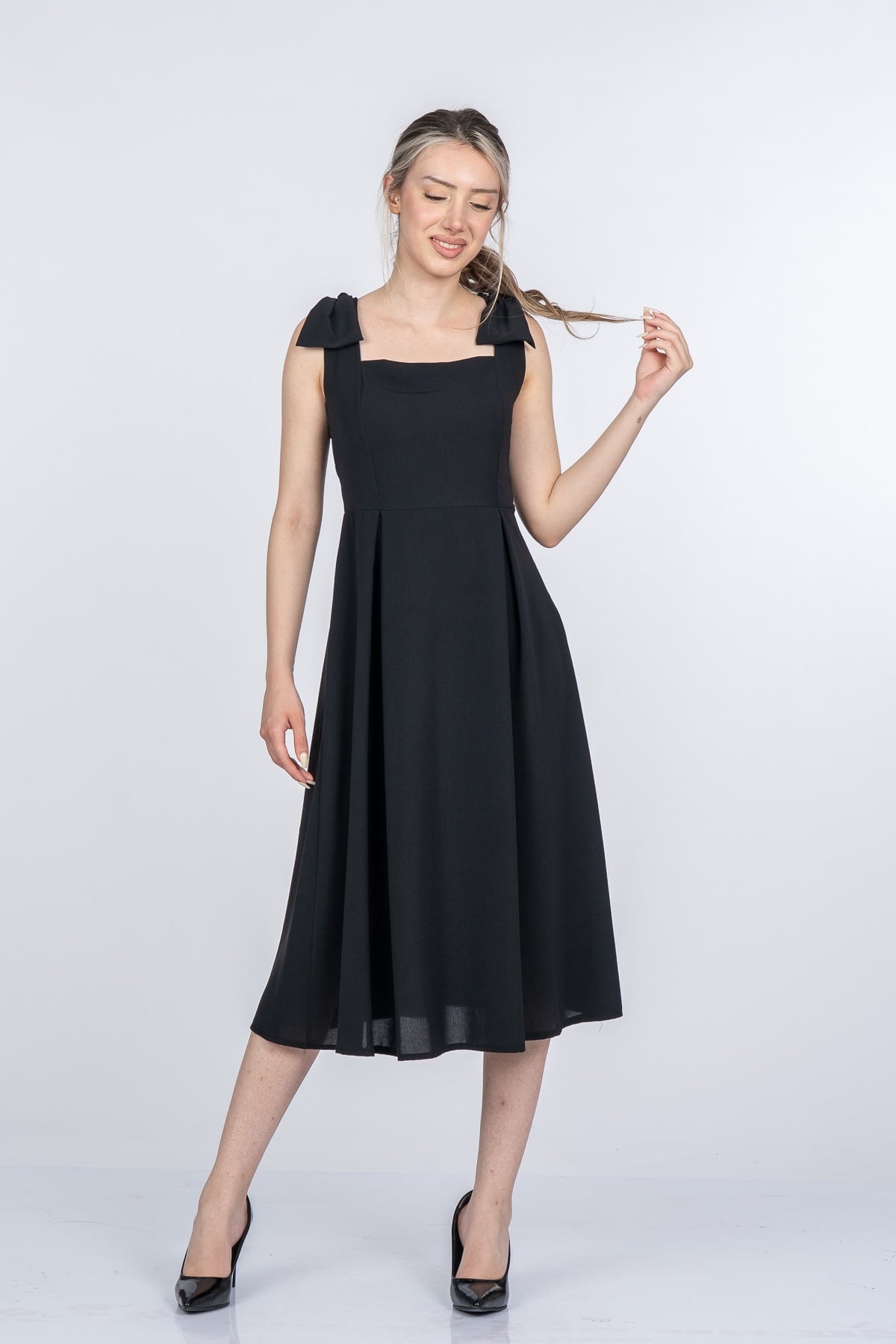 Noemi Soft Kumaş Omuz Fiyonklu Elbise 50407