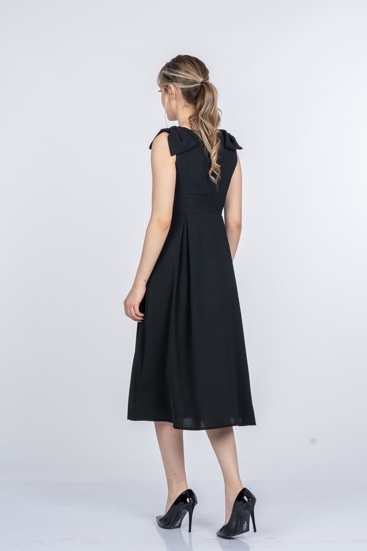 Noemi Soft Kumaş Omuz Fiyonklu Elbise 50407