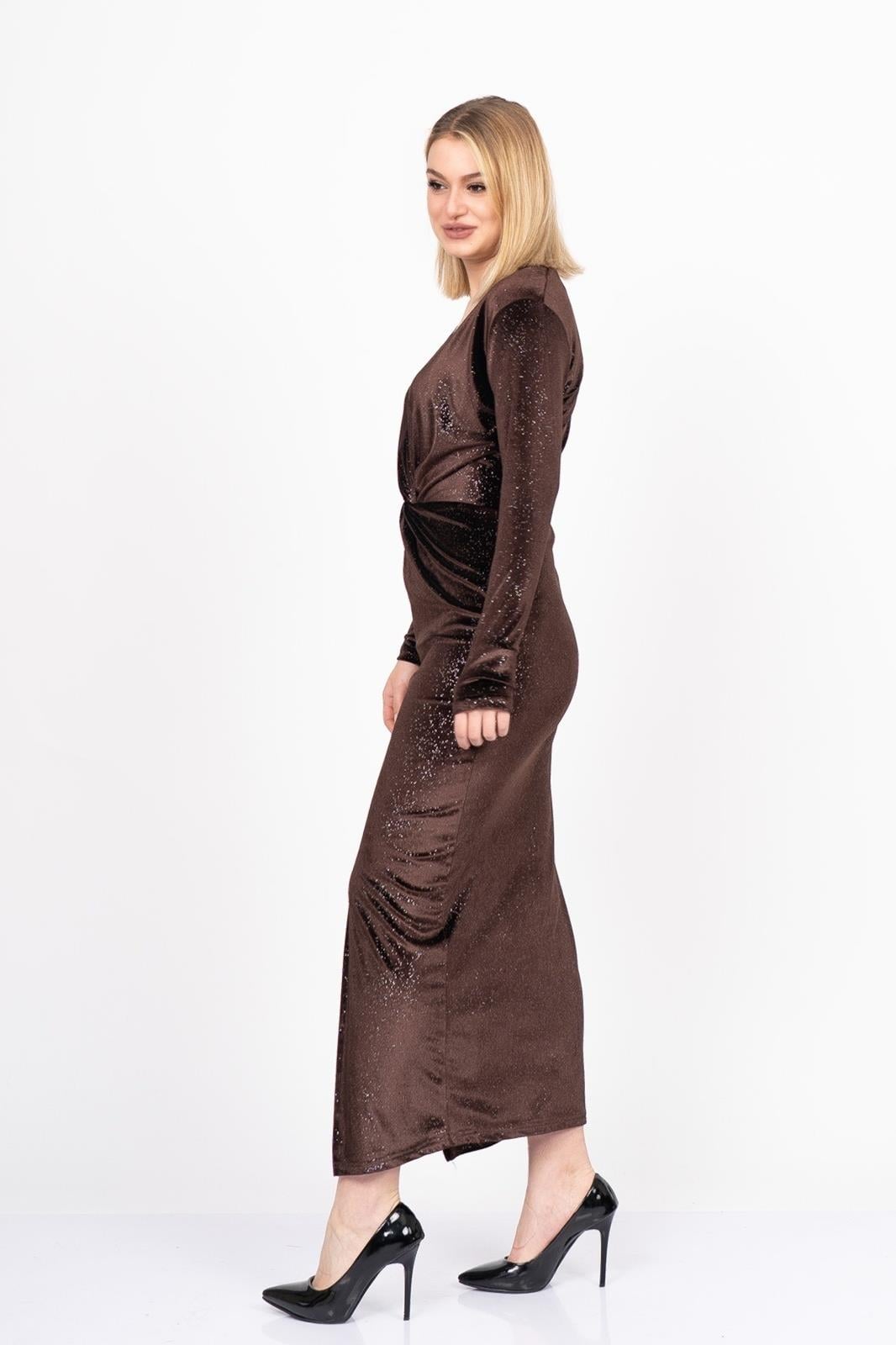Noir Décolleté Sim Elegance – Işıltılı Kadife Slim Elbise 50351