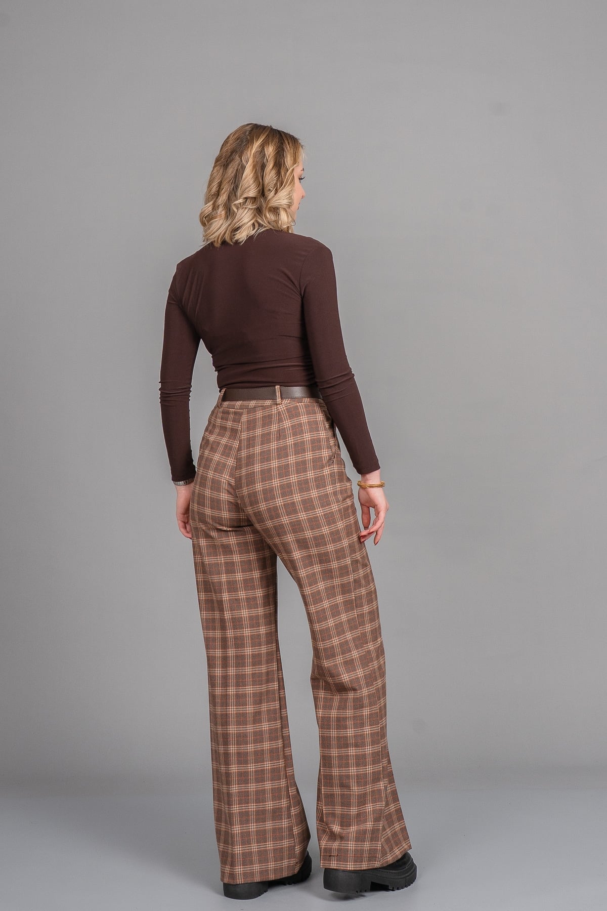 Önü Pileli Bol Paça Pantolon 30329
