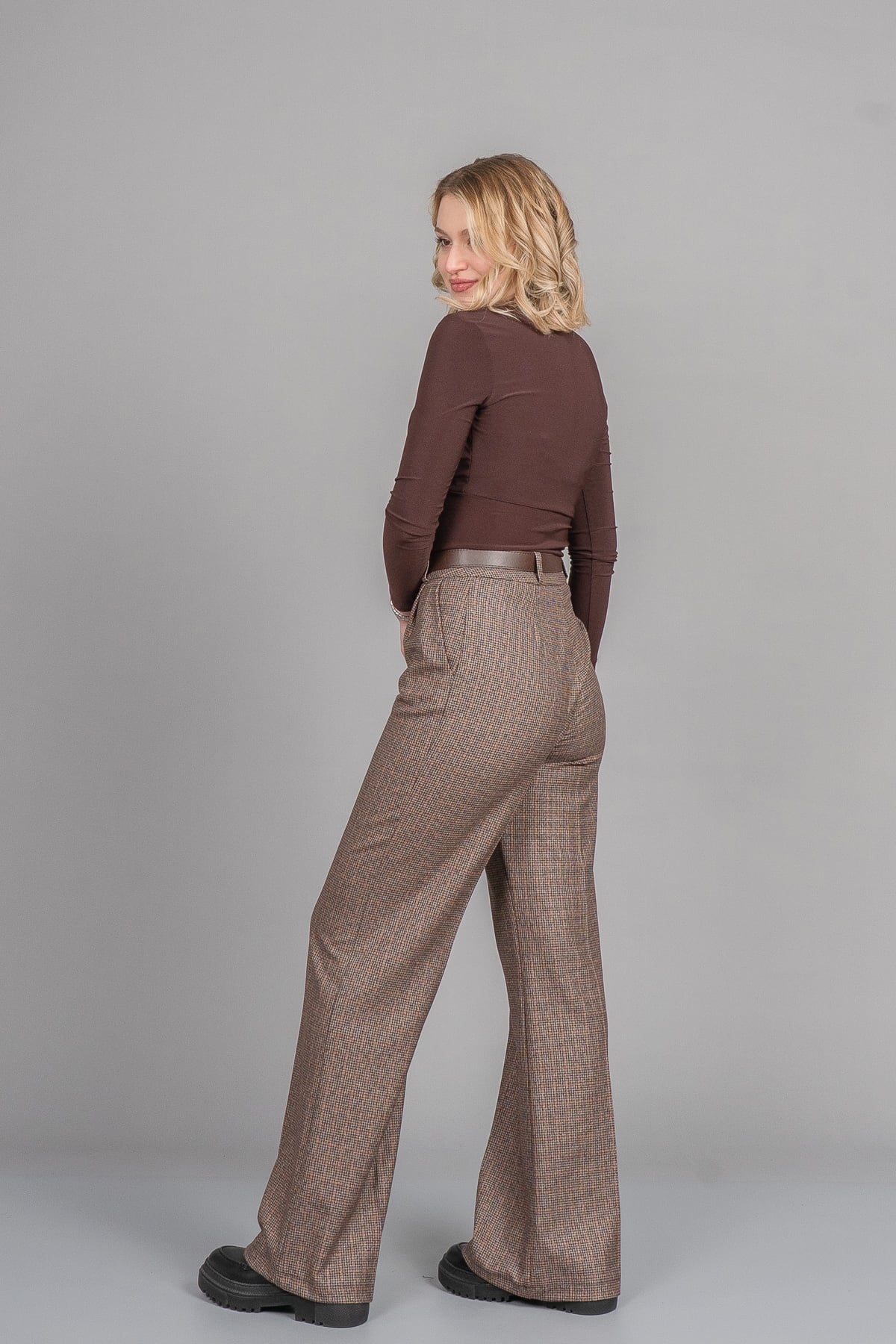 Önü Pileli Bol Paça Pantolon 30329