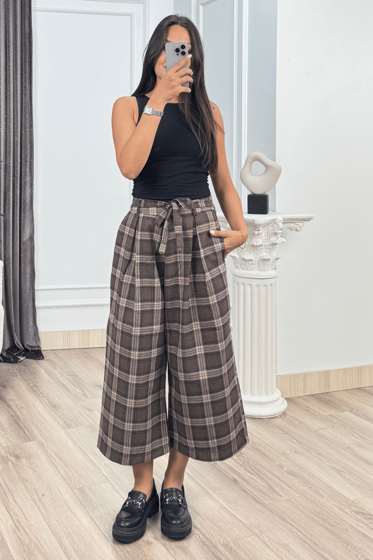 ROVENA – Ekose Desenli Kuşaklı Kısa Pantolon 30435